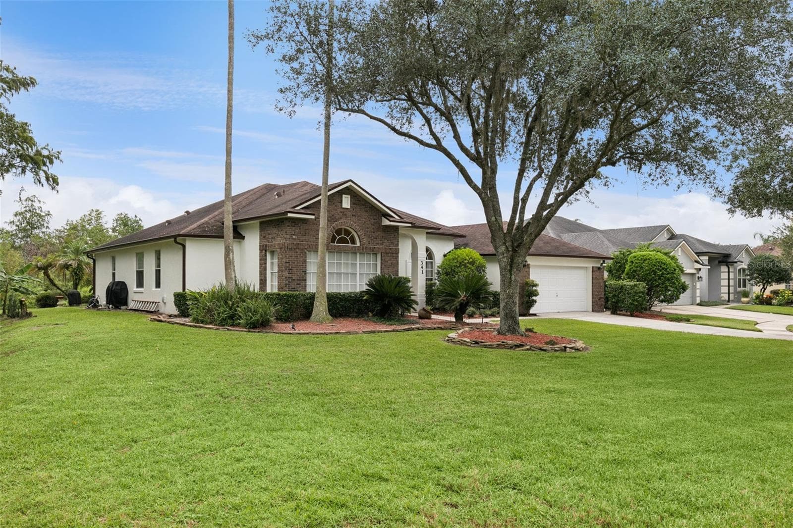 Single Family Residence at 341 WALTON HEATH DR, ORLANDO, photo 2 of 35