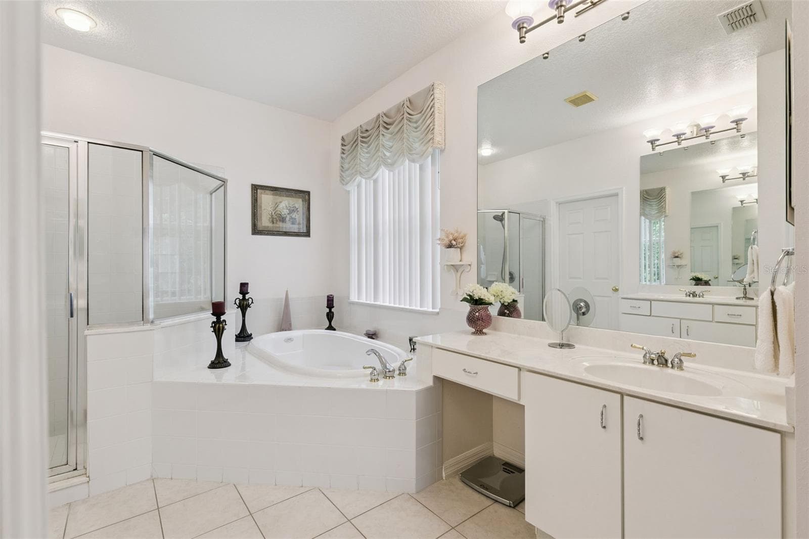 Single Family Residence at 341 WALTON HEATH DR, ORLANDO, photo 24 of 35