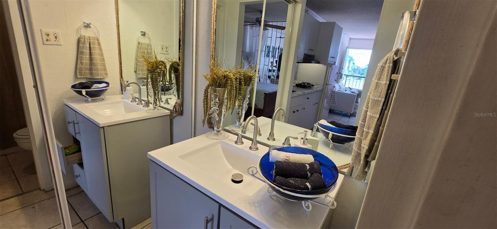Condo - Hotel at 43420 HIGHWAY 27 #445, DAVENPORT, photo 15 of 19
