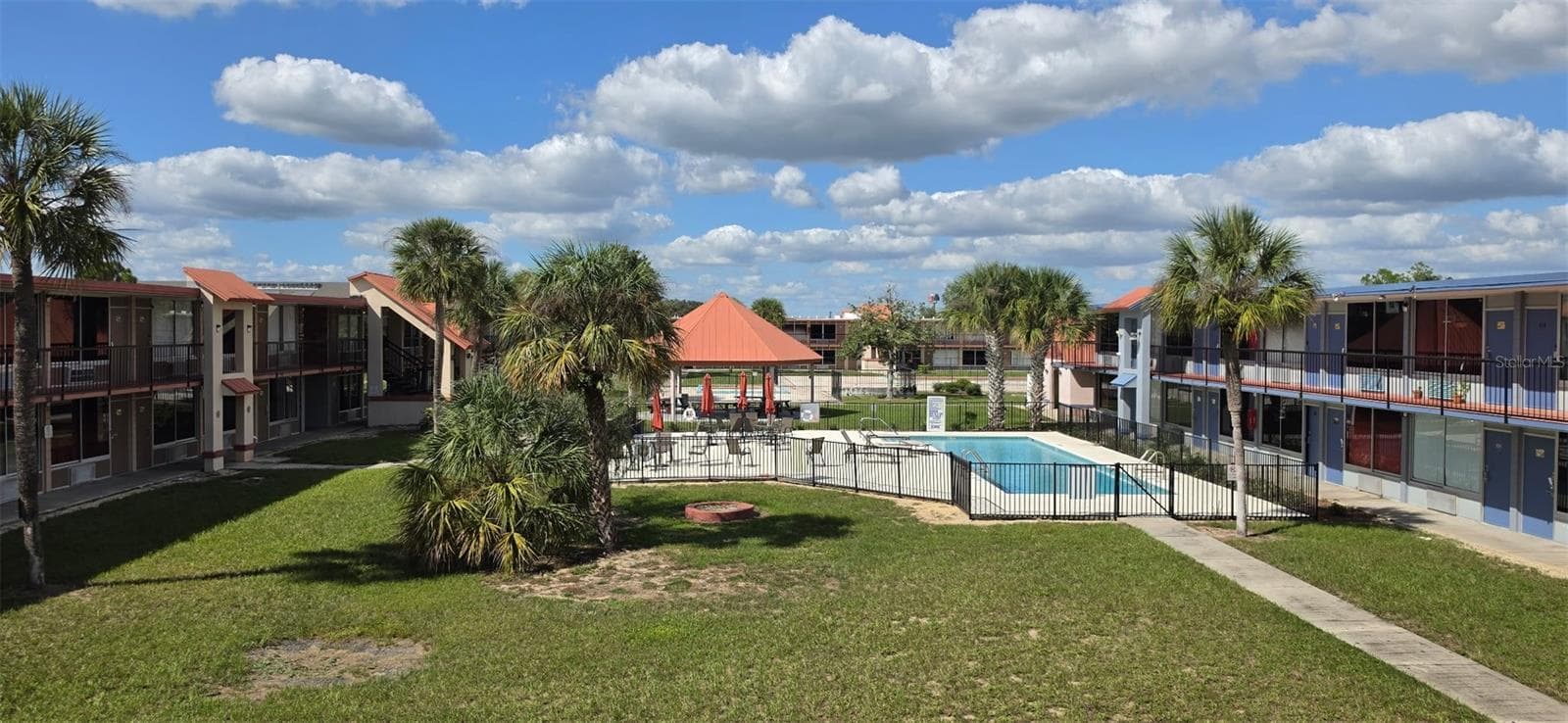 Condo - Hotel at 43420 HIGHWAY 27 #445, DAVENPORT, photo 19 of 19