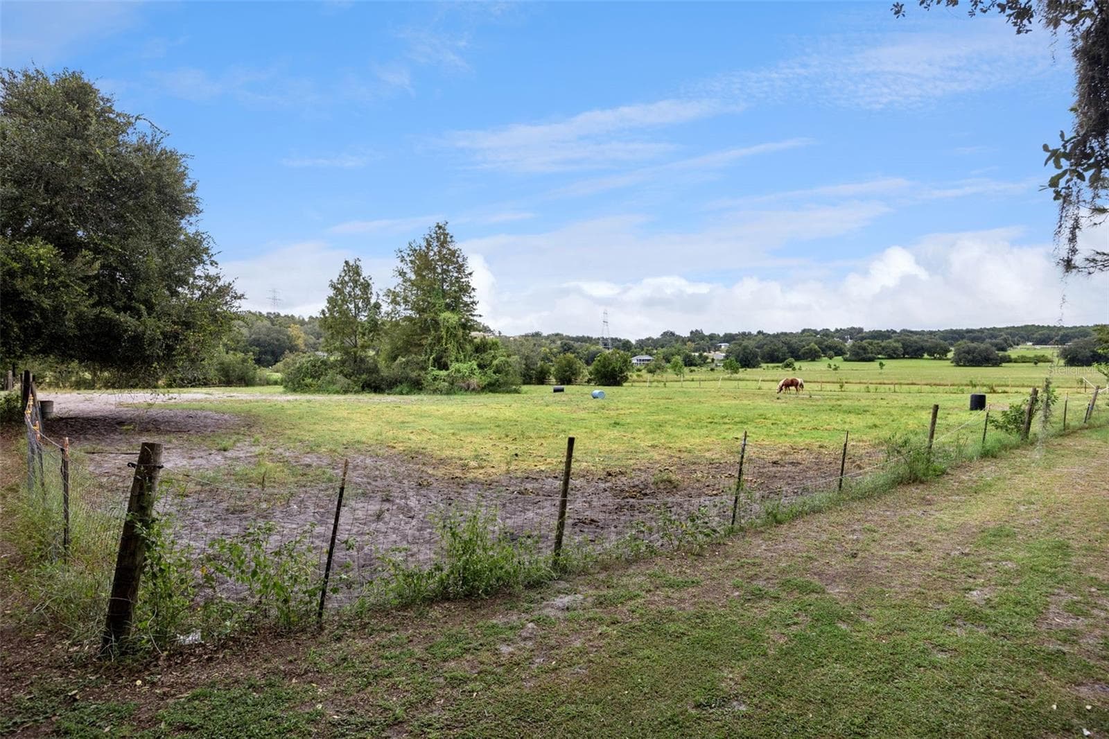 Single Family Residence at 18900 LAKEVIEW DR, CLERMONT, photo 47 of 69