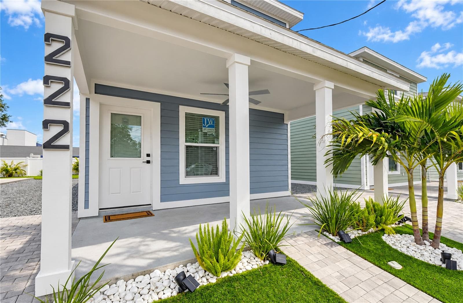 Single Family Residence at 222 8TH AVENUE DR W, BRADENTON, photo 6 of 33