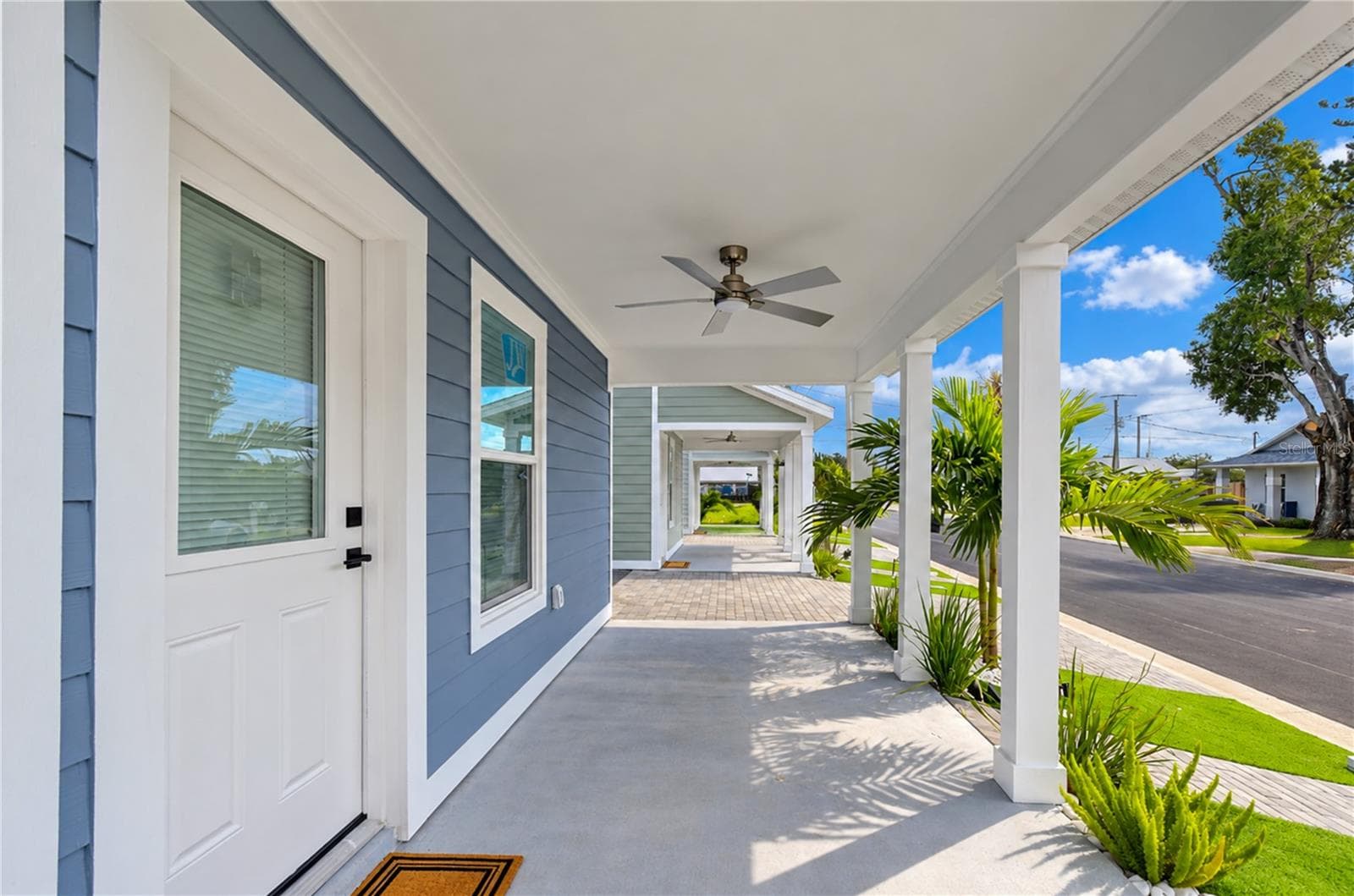 Single Family Residence at 222 8TH AVENUE DR W, BRADENTON, photo 8 of 33