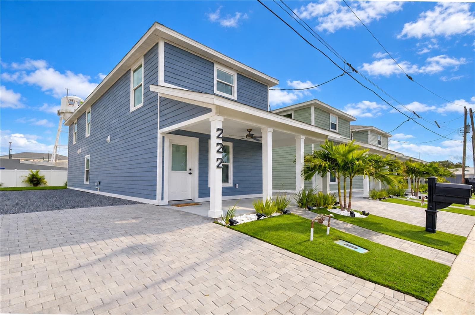 Single Family Residence at 222 8TH AVENUE DR W, BRADENTON, photo 9 of 33