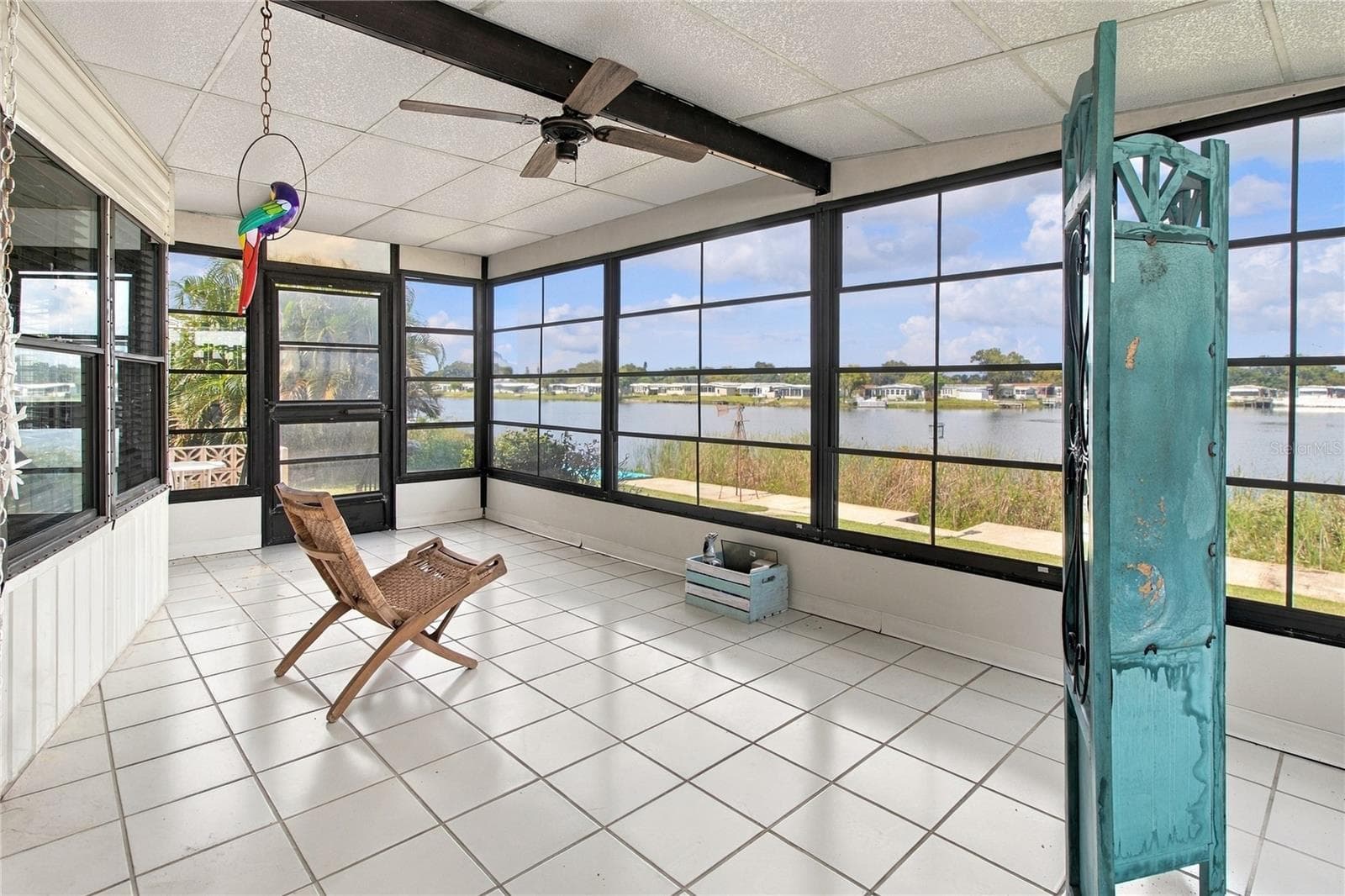Florida Room - 808 53RD AVE E #301, BRADENTON