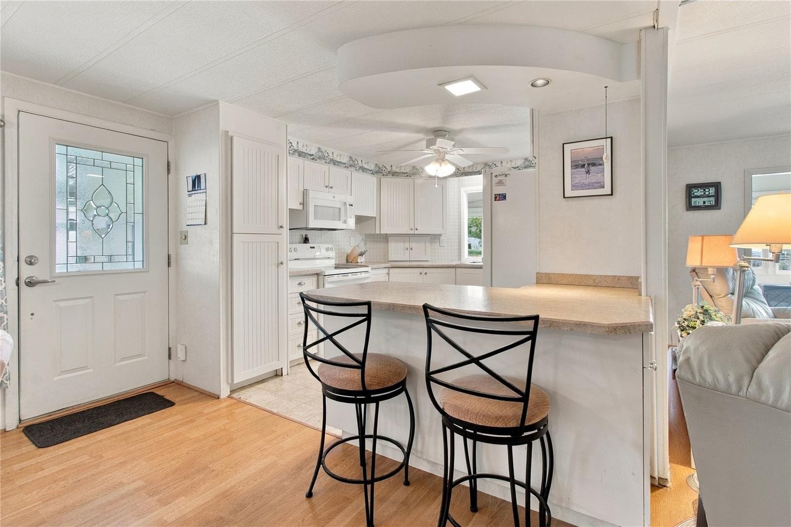 Breakfast Bar - 808 53RD AVE E #169, BRADENTON
