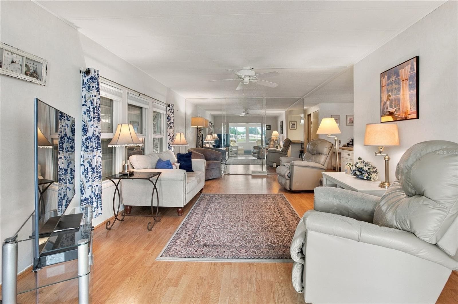 Living Room - 808 53RD AVE E #169, BRADENTON