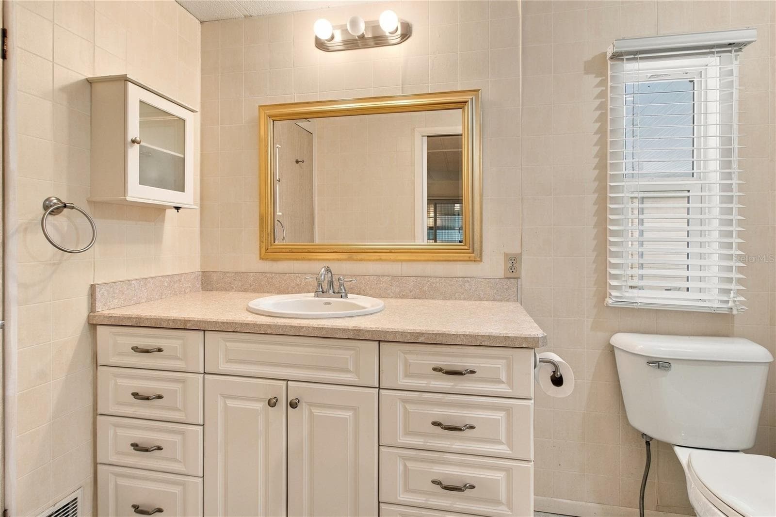 Primary Bathroom - 808 53RD AVE E #169, BRADENTON