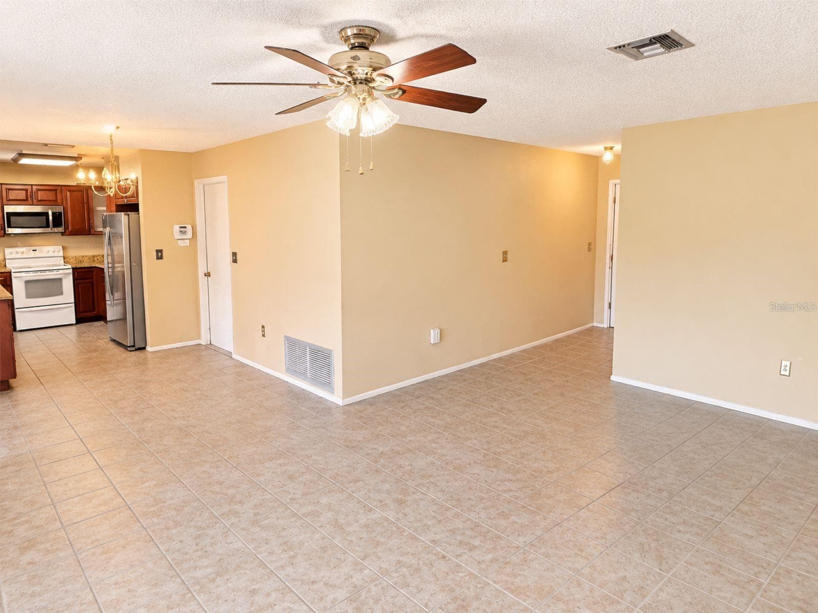 Single Family Residence at 6252 105TH TER N, PINELLAS PARK, photo 4 of 30