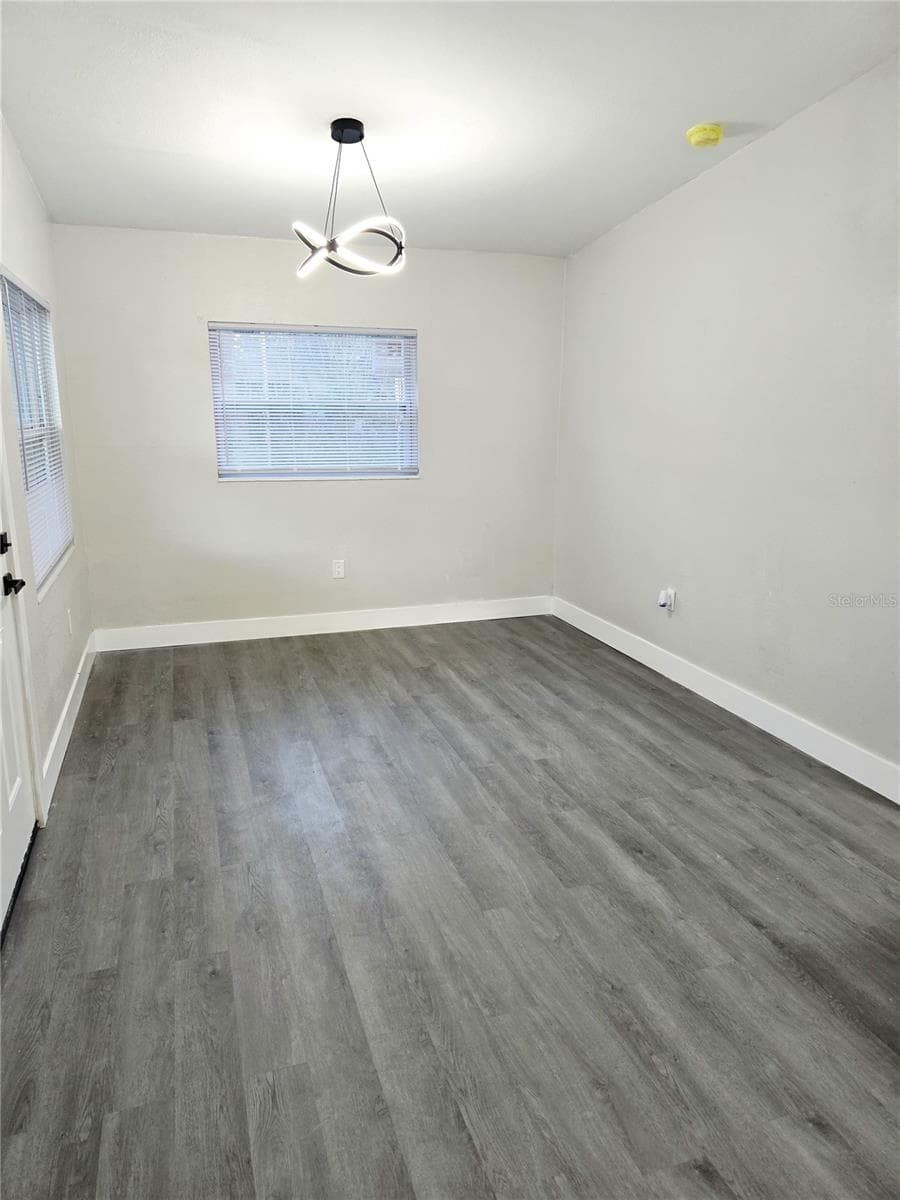 Single Family Residence at 1101 SABRINA DR, OCOEE, photo 8 of 18