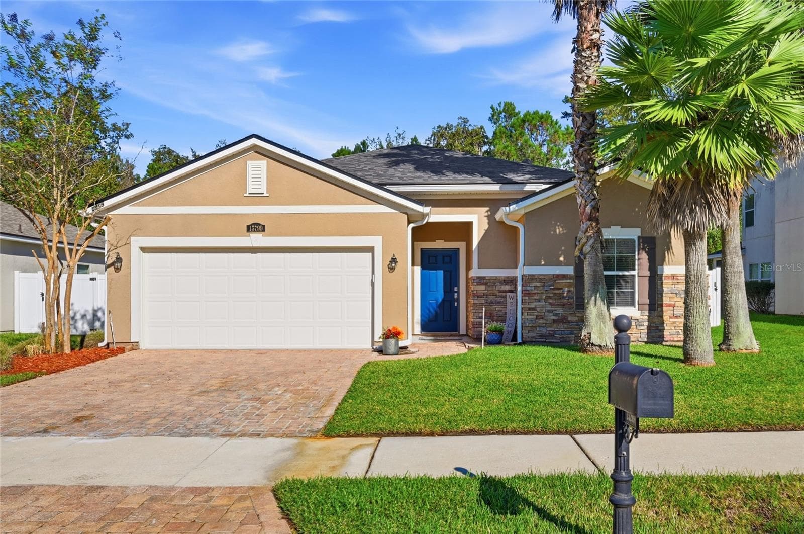 Single Family Residence at 15799 RACHEL CREEK DR, JACKSONVILLE, photo 2 of 31
