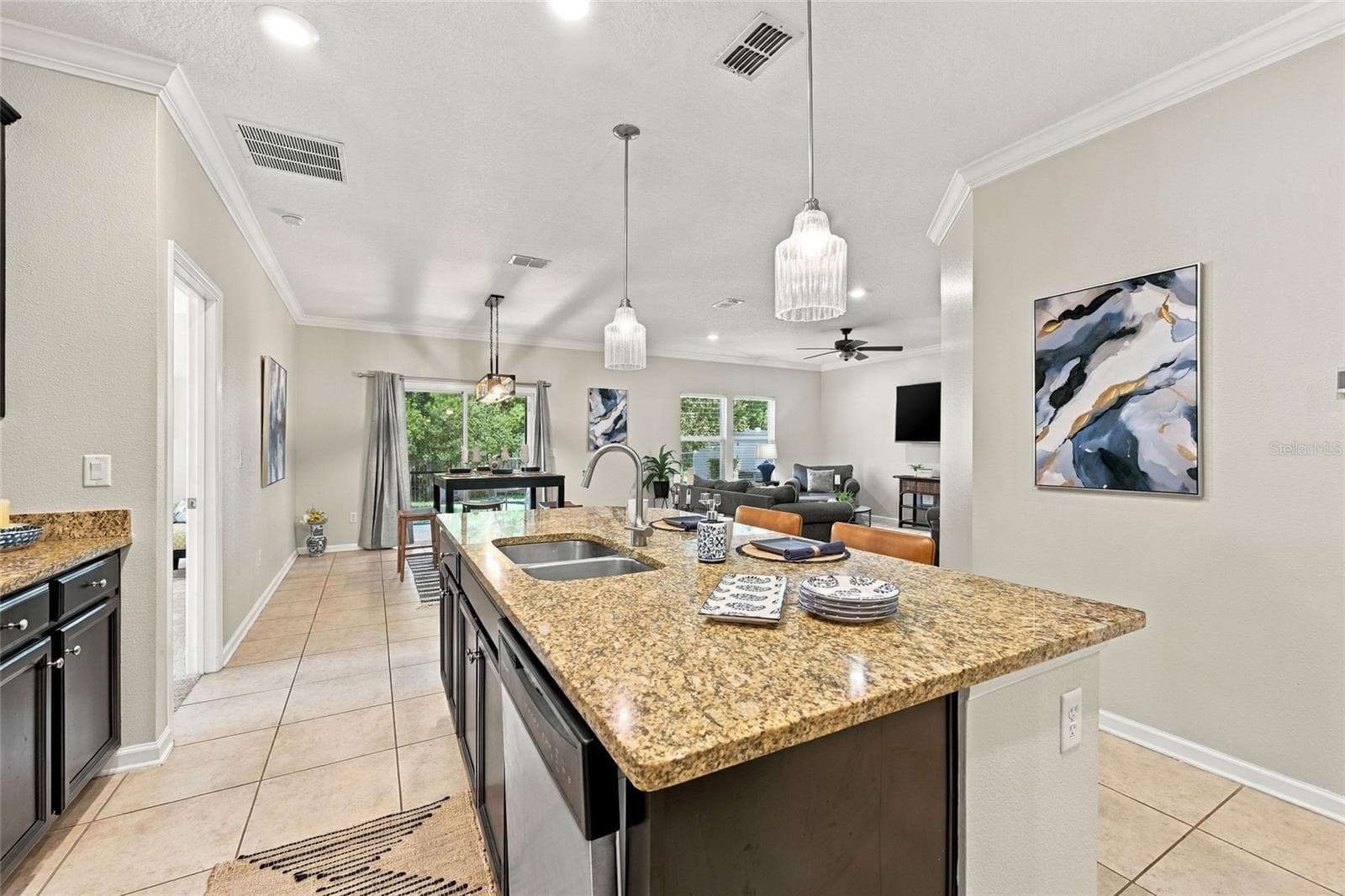 Single Family Residence at 15799 RACHEL CREEK DR, JACKSONVILLE, photo 9 of 31