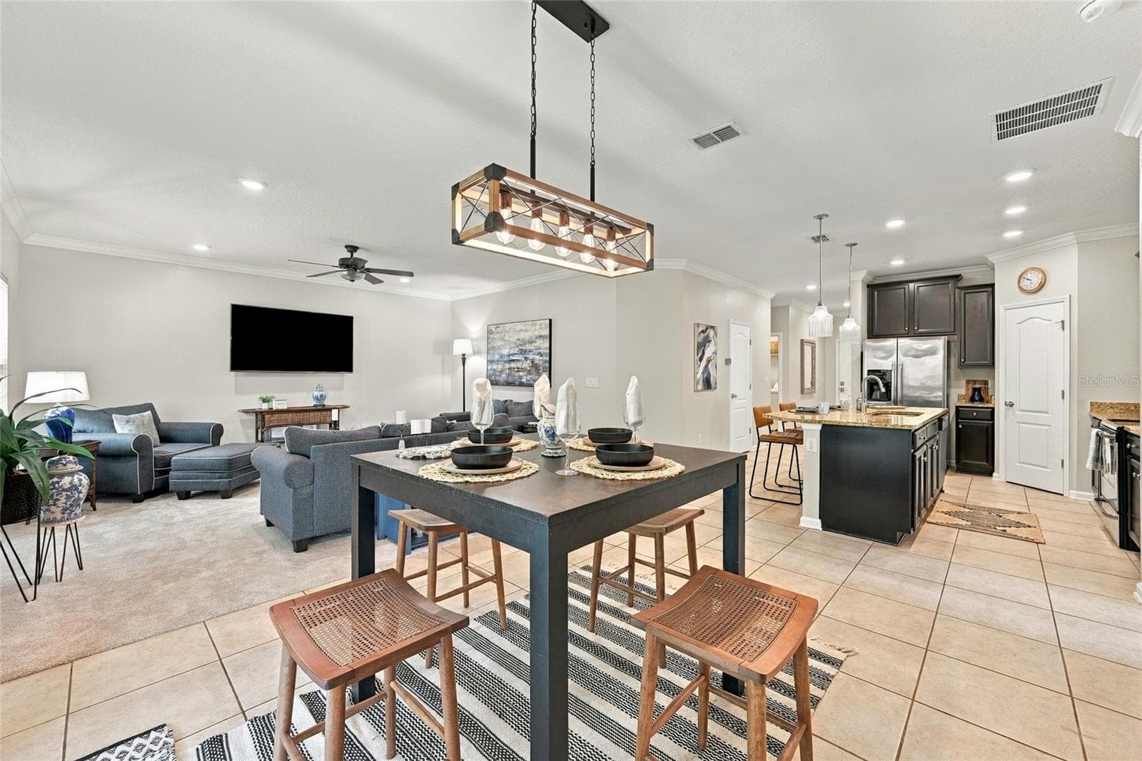 Single Family Residence at 15799 RACHEL CREEK DR, JACKSONVILLE, photo 11 of 31