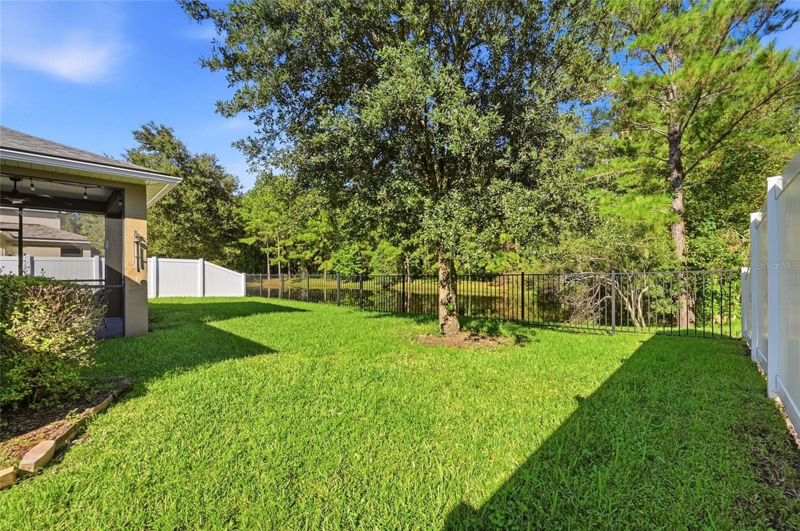 Single Family Residence at 15799 RACHEL CREEK DR, JACKSONVILLE, photo 27 of 31