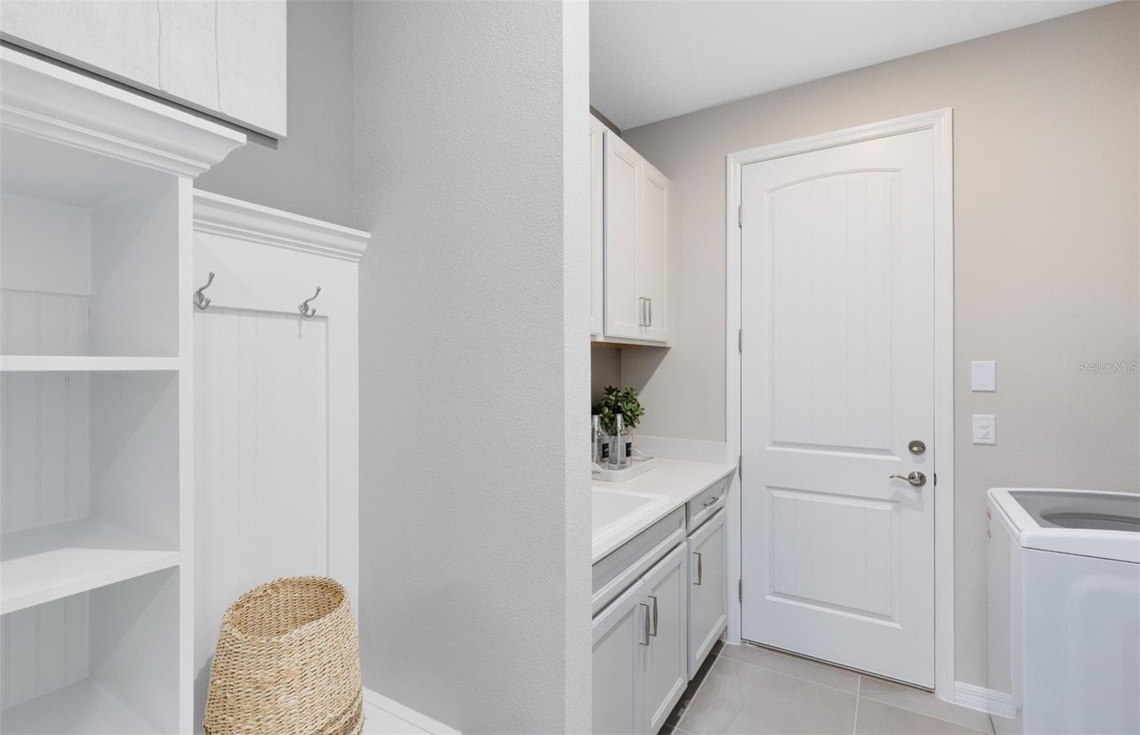 Model Home Design Only. Pictures and furnishings are for illustrative purposes only. Elevations, colors and options may vary. Furniture is for model home staging only. - 1446 RIDGE TREE DRIVE, ORMOND BEACH