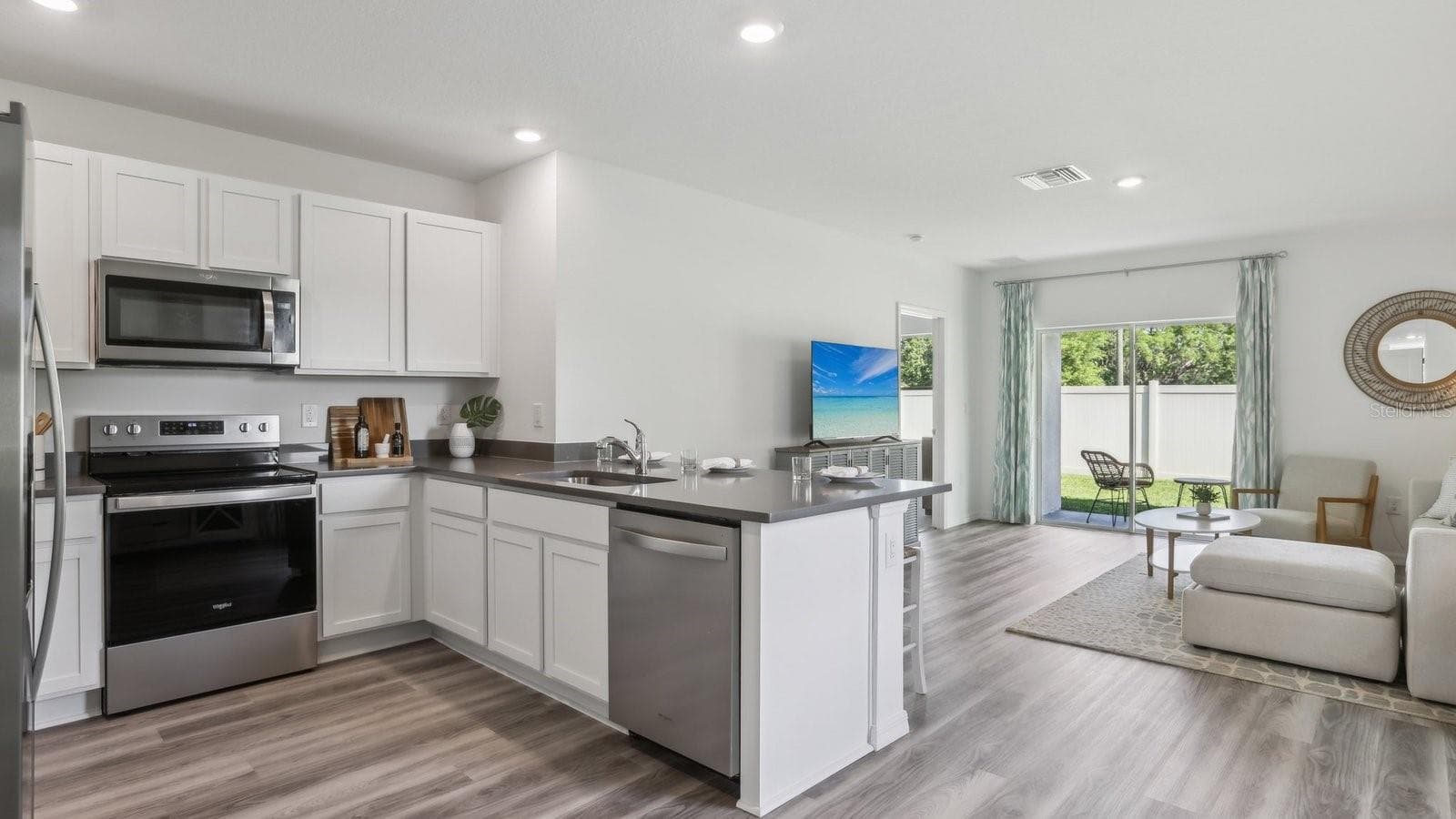 Single Family Residence at 32924 WINTERWOOD BLVD, WESLEY CHAPEL, photo 16 of 37