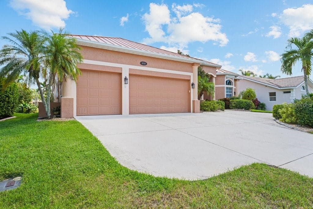 Single Family Residence at 3712 WHIPPOORWILL BLVD, PUNTA GORDA, photo 29 of 31