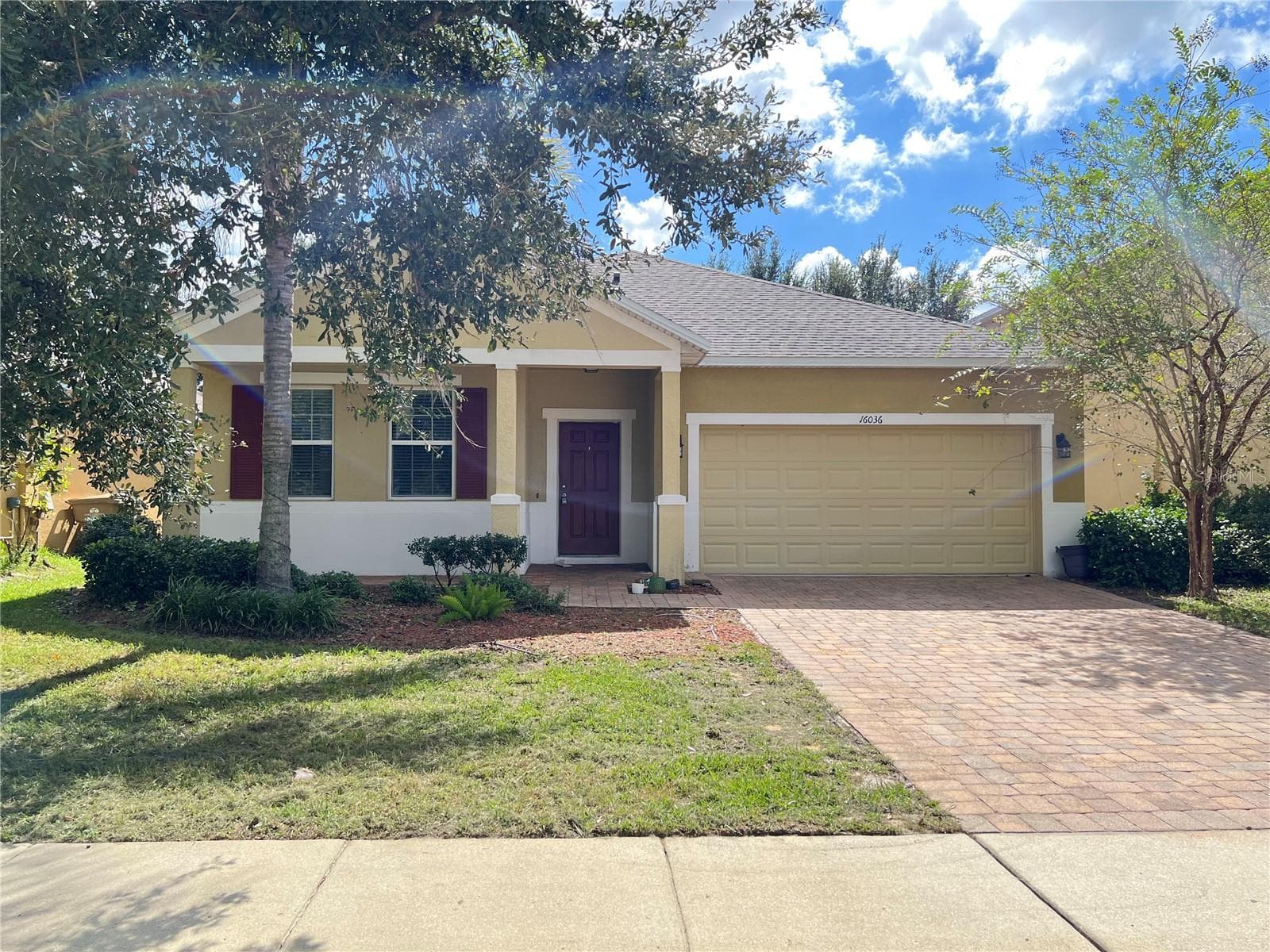 Single Family Residence at 16036 YELLOWEYED DR, CLERMONT, photo 2 of 43