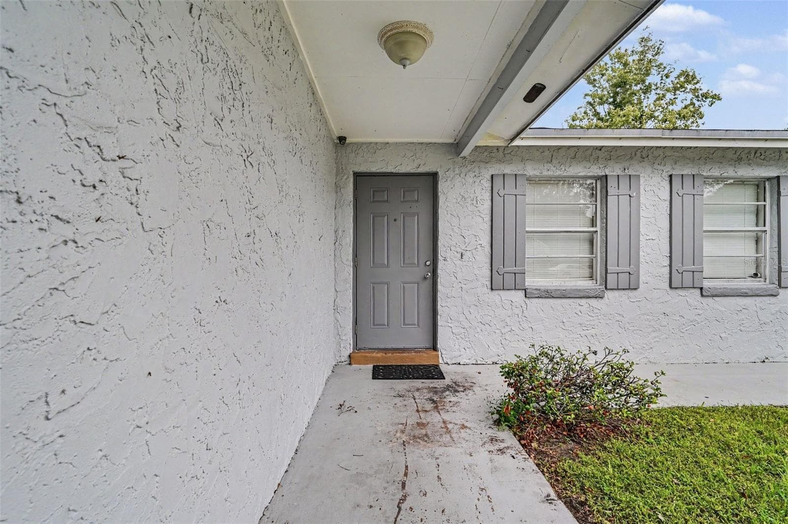 Single Family Residence at 4639 CALENDULA DR, ORLANDO, photo 3 of 26