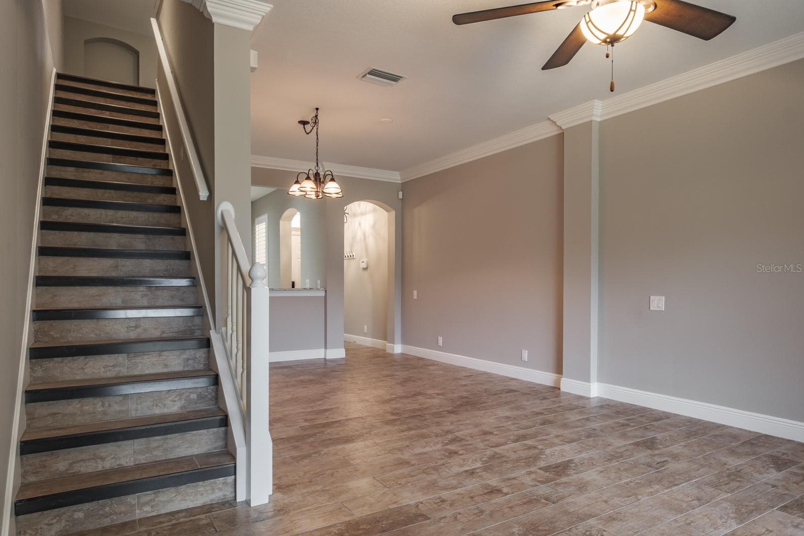Townhouse at 3298 COVERED BRIDGE DR W, DUNEDIN, photo 11 of 50