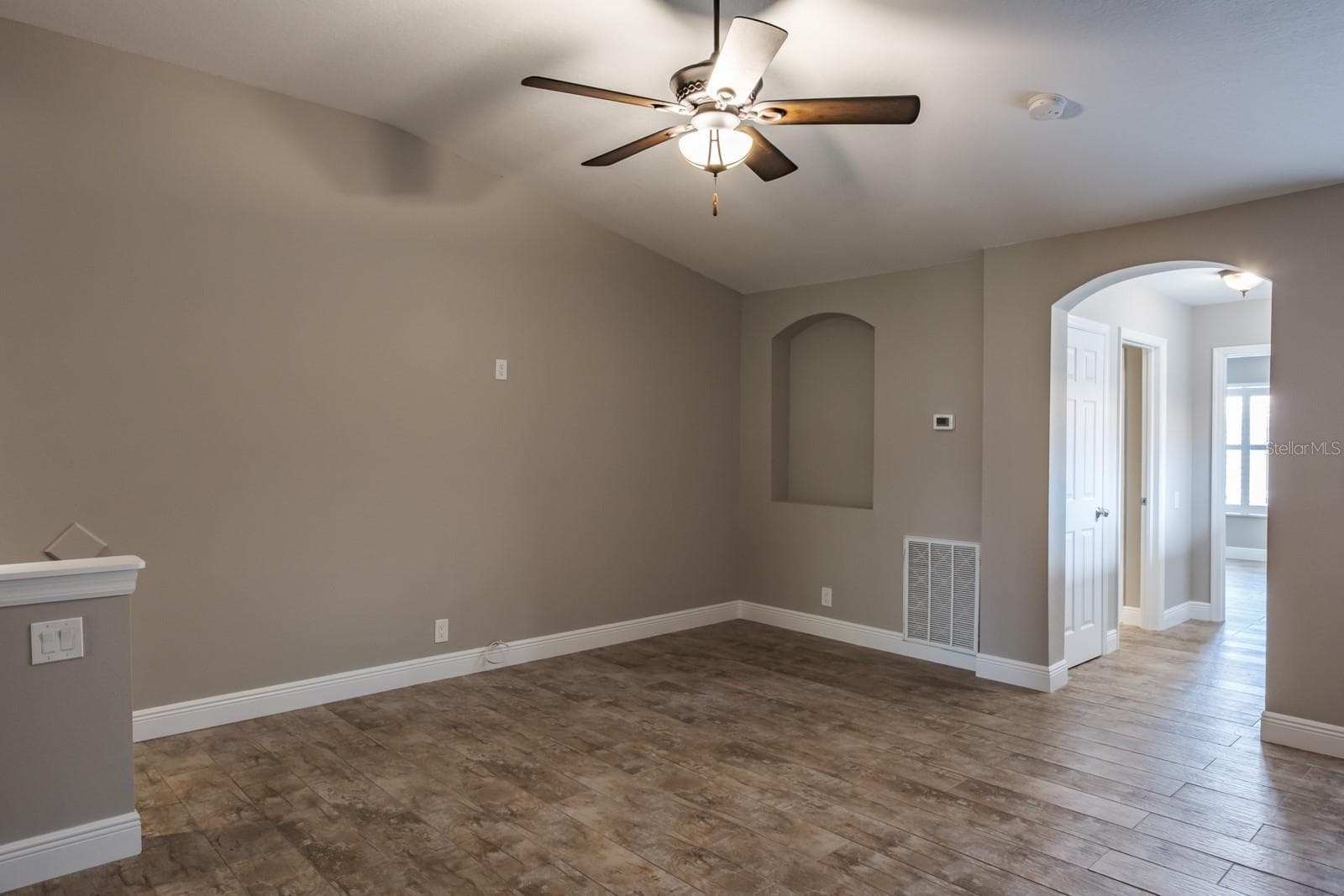 Townhouse at 3298 COVERED BRIDGE DR W, DUNEDIN, photo 26 of 50