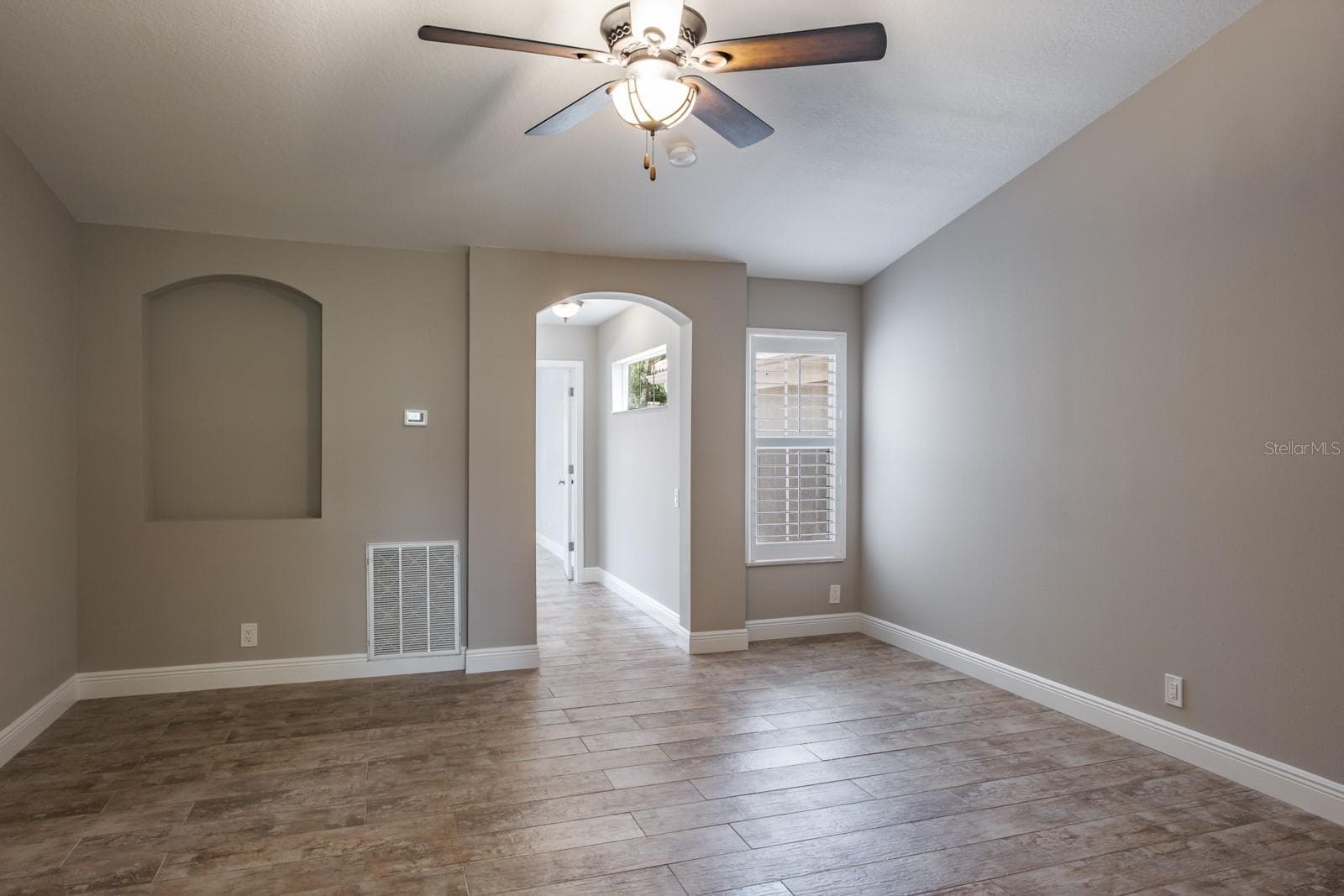Townhouse at 3298 COVERED BRIDGE DR W, DUNEDIN, photo 27 of 50
