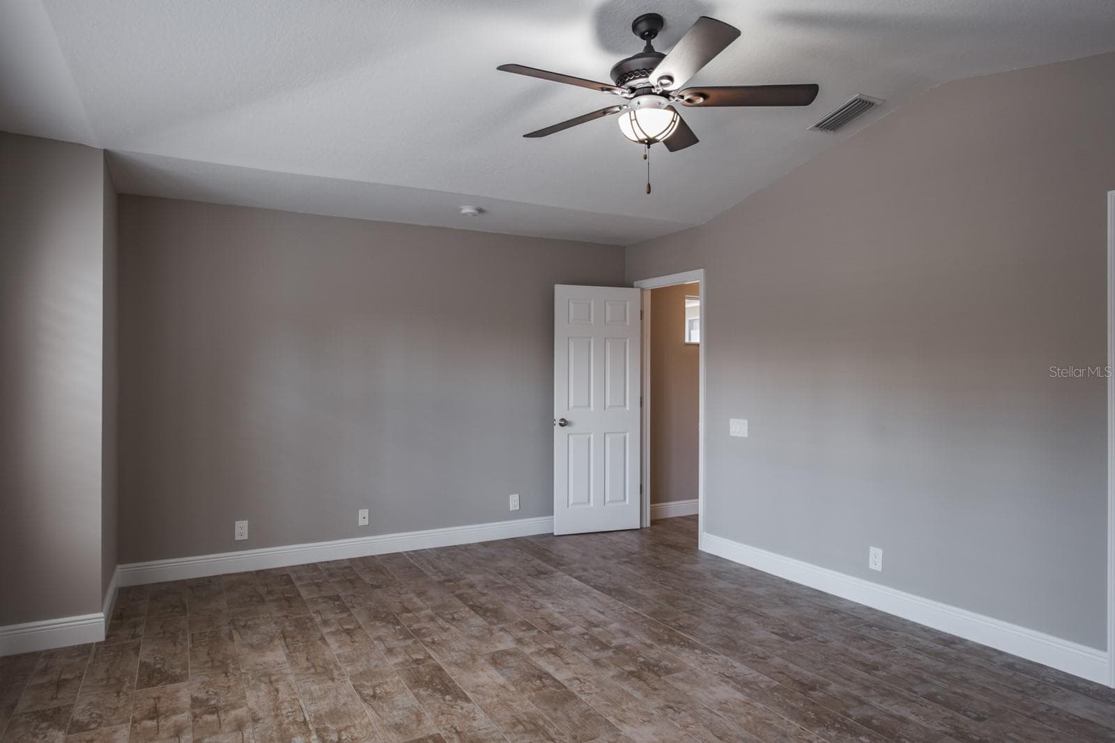 Townhouse at 3298 COVERED BRIDGE DR W, DUNEDIN, photo 38 of 50