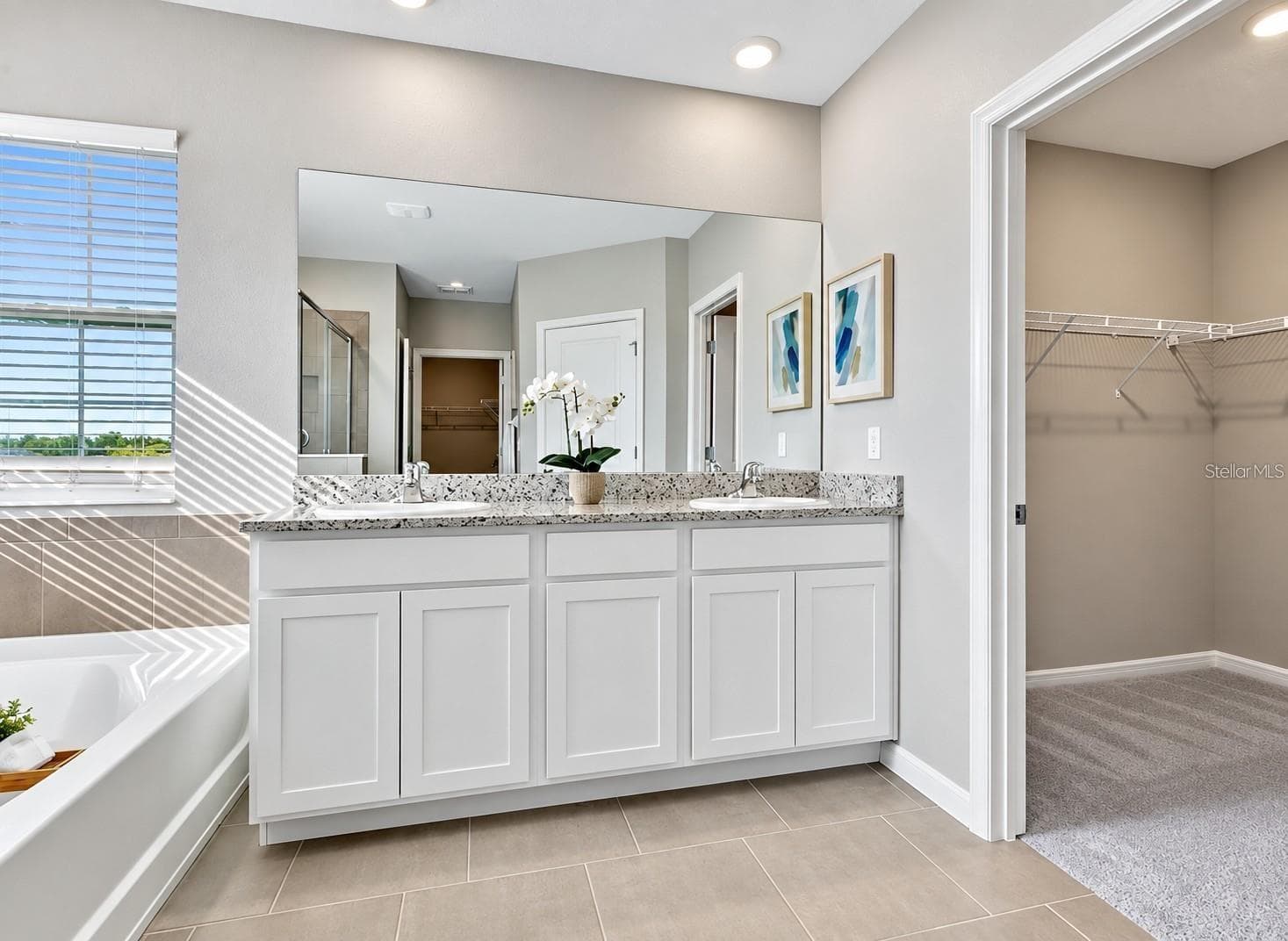 Single Family Residence at 13017 WILLOW GROVE DR, RIVERVIEW, photo 10 of 22