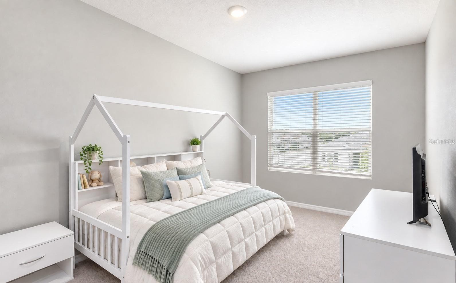 Single Family Residence at 13017 WILLOW GROVE DR, RIVERVIEW, photo 14 of 22
