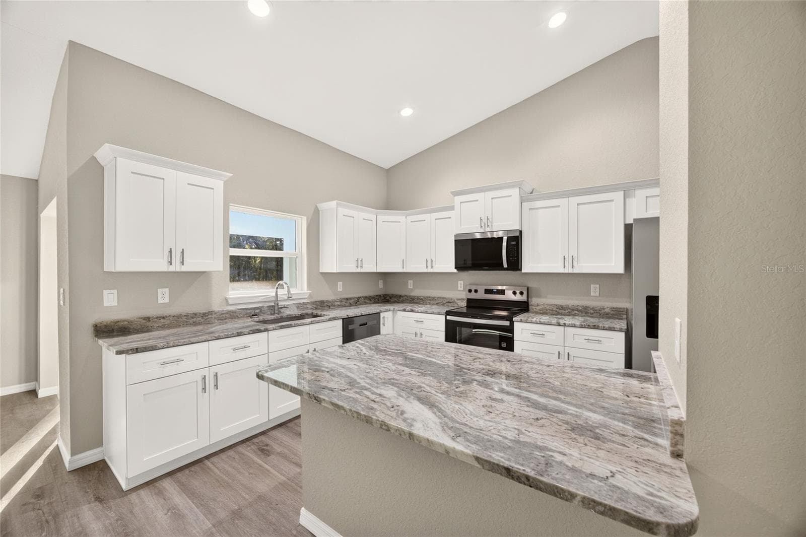 Single Family Residence at 6601 SW 206TH AVE, DUNNELLON, photo 25 of 52
