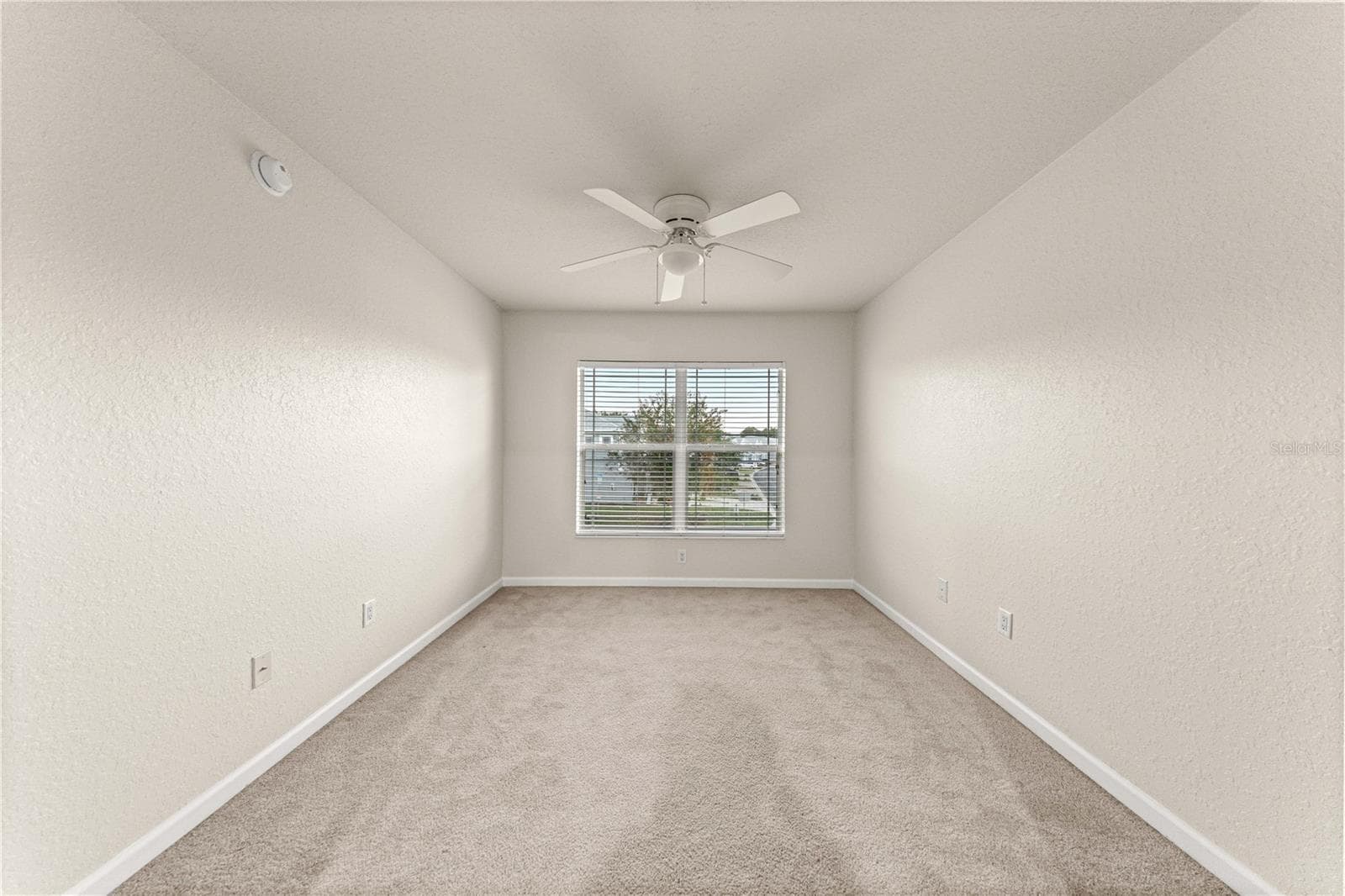 2nd bedroom or den (has built in closet) - 4540 SW 52ND CIR #104, OCALA