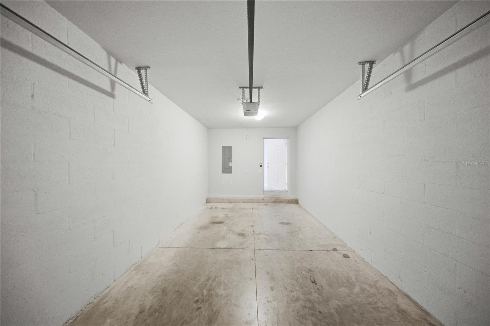 1 car garage - 4540 SW 52ND CIR #104, OCALA