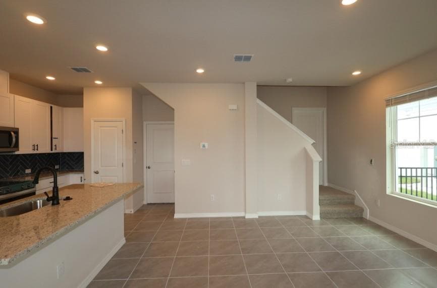 Family Room **Under Construction - 3550 CASPIAN CHERVIL ST, WESLEY CHAPEL