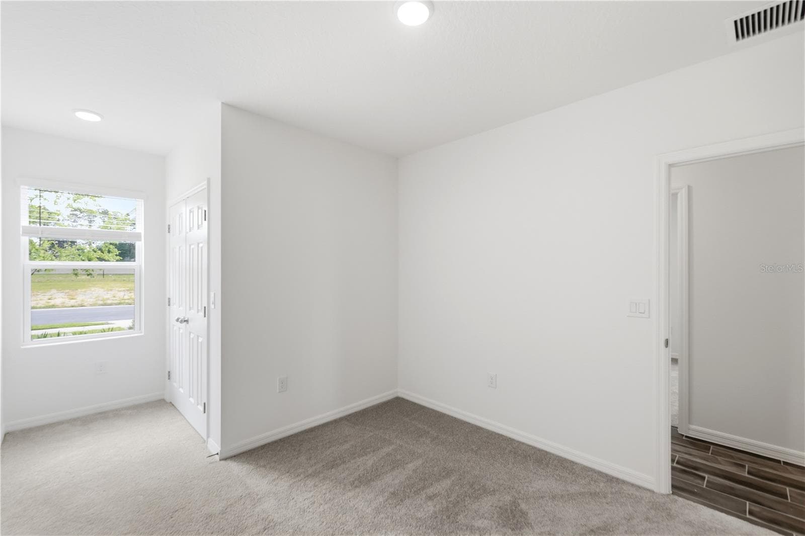 Villa at 2301 LEELA CIR, TAVARES, photo 14 of 17