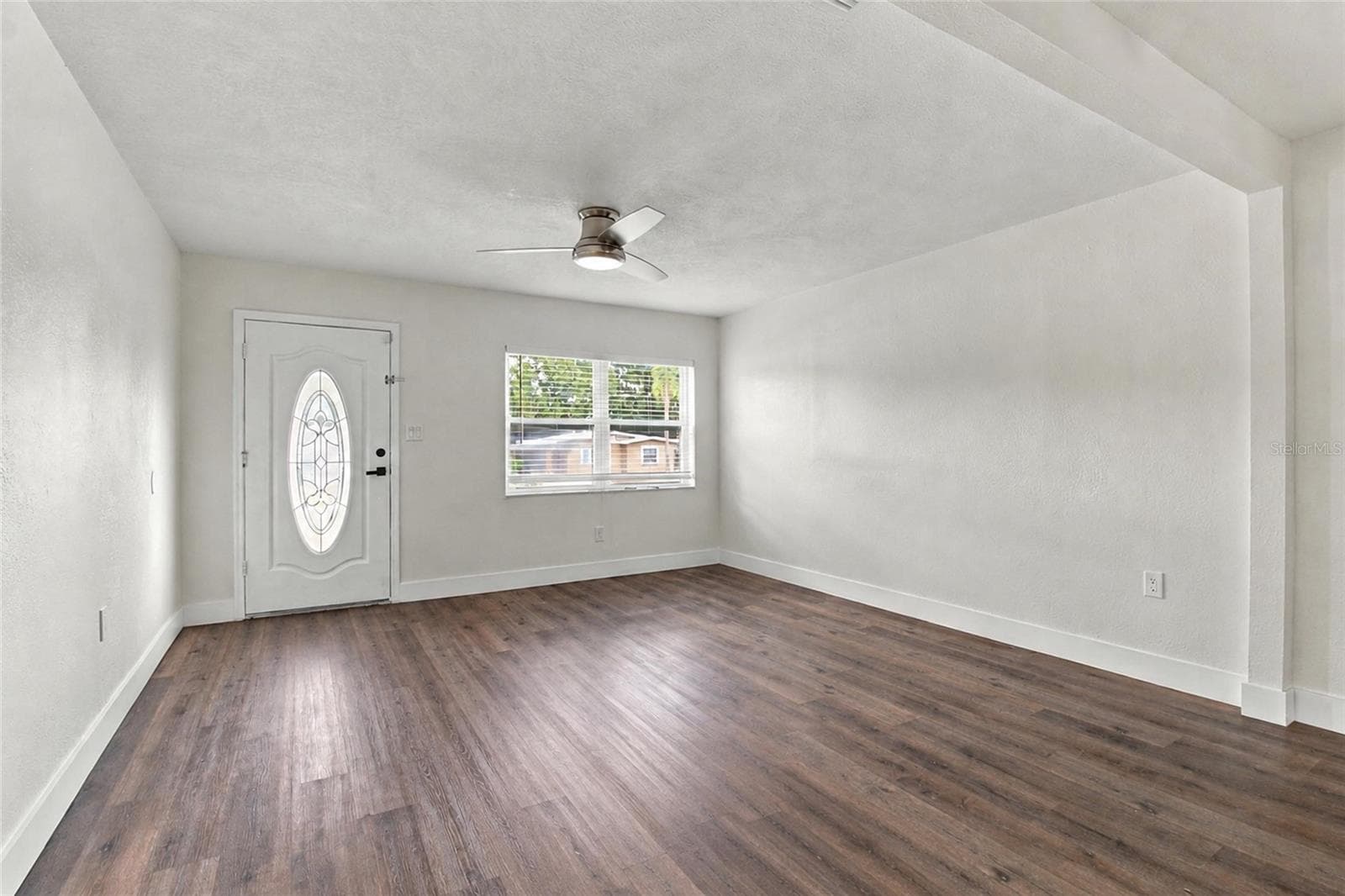 Single Family Residence at 4608 HARVEY AVE, TAMPA, photo 4 of 26