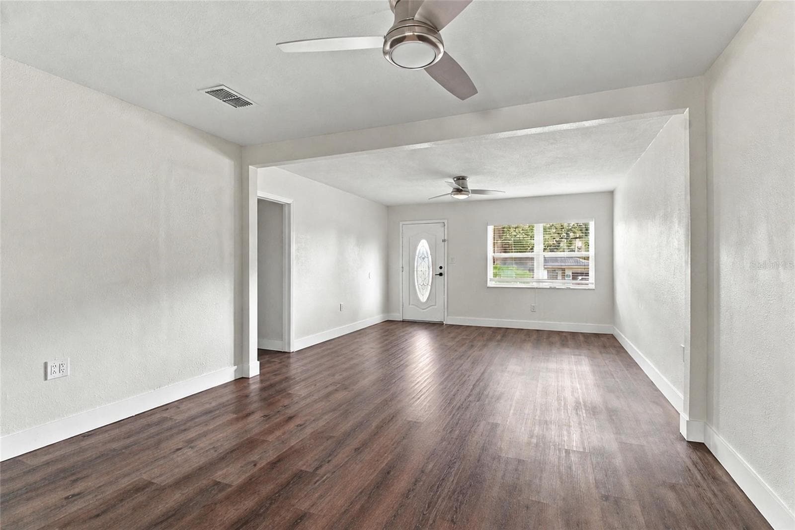 Single Family Residence at 4608 HARVEY AVE, TAMPA, photo 7 of 26