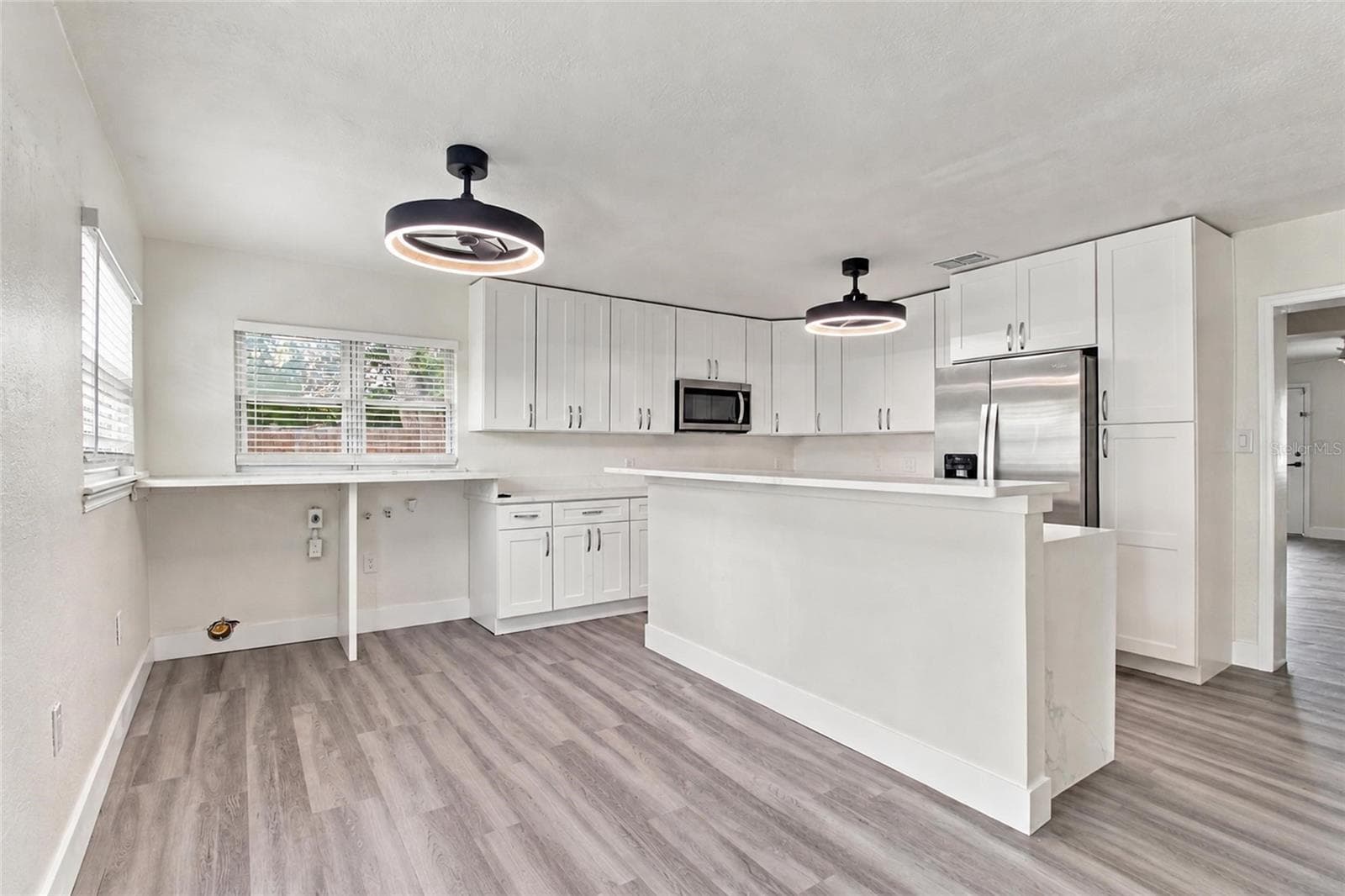 Single Family Residence at 4608 HARVEY AVE, TAMPA, photo 10 of 26