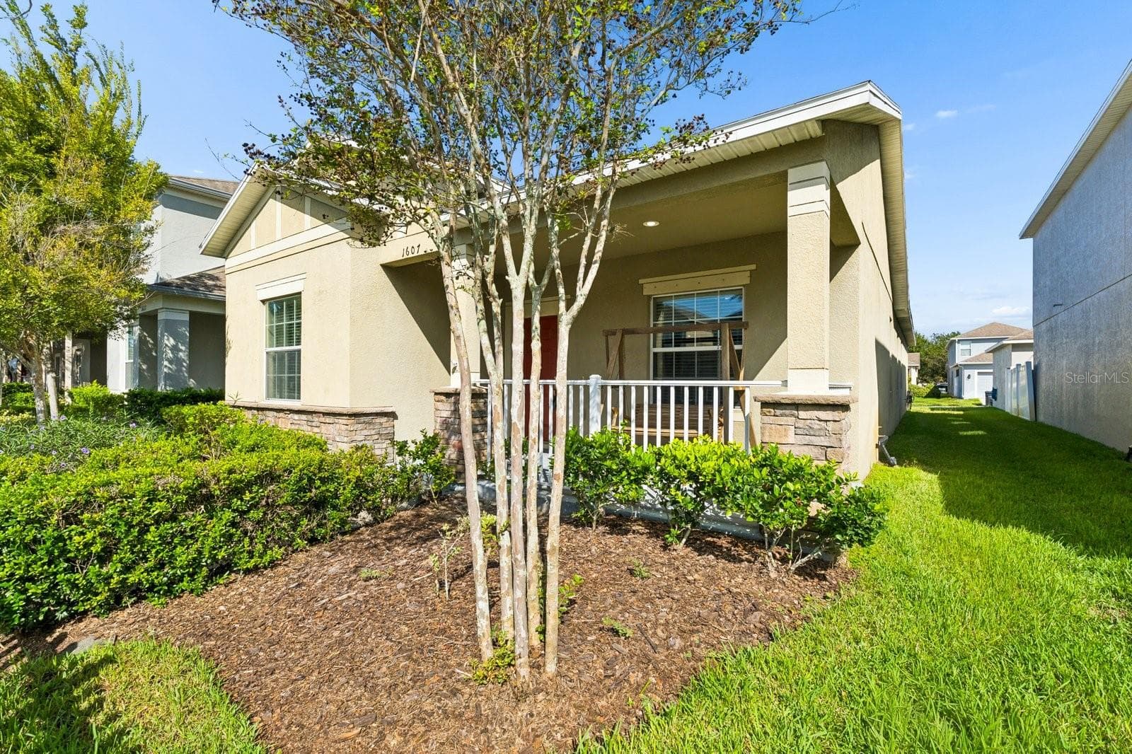 Single Family Residence at 1607 ACADIA HARBOR PL, BRANDON, photo 12 of 83