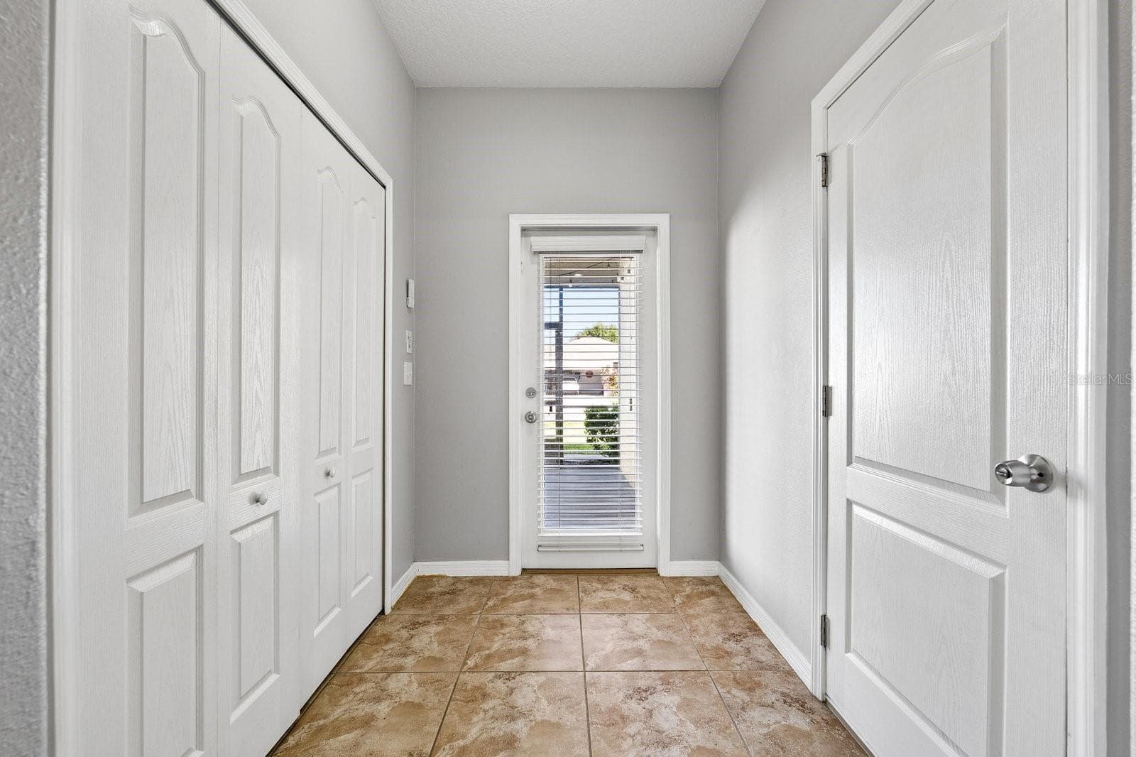 Single Family Residence at 1607 ACADIA HARBOR PL, BRANDON, photo 68 of 83