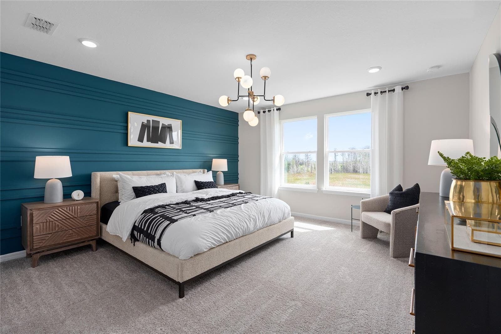 Model Home Design Only. Pictures and furnishings are for illustrative purposes only. Elevations, colors and options may vary. Furniture is for model home staging only. - 2514 SERENITY GARDEN DRIVE, KISSIMMEE