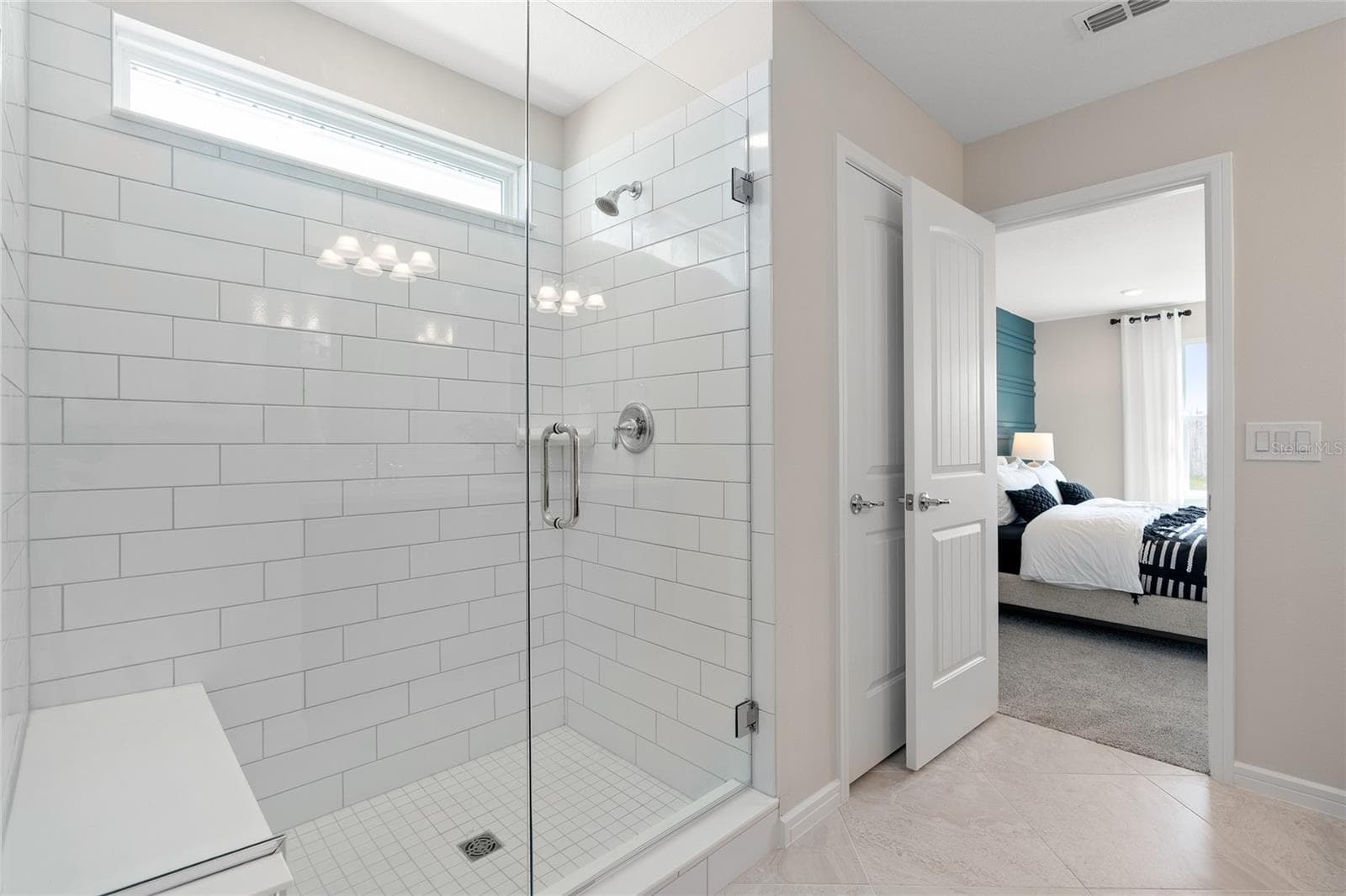 Model Home Design Only. Pictures and furnishings are for illustrative purposes only. Elevations, colors and options may vary. Furniture is for model home staging only. - 2514 SERENITY GARDEN DRIVE, KISSIMMEE
