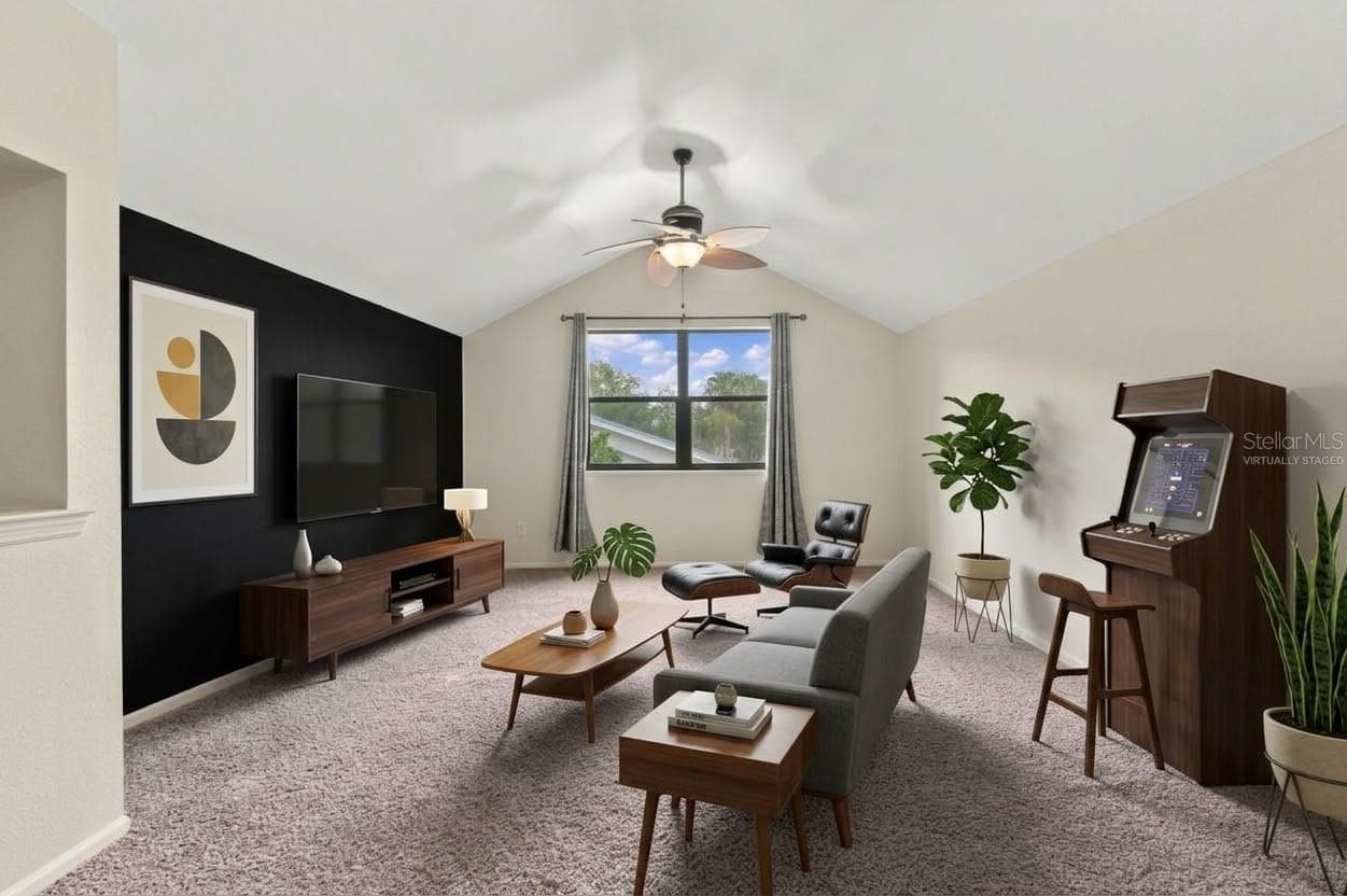 virtually staged - 828 BROOKWOOD DR, LAKELAND
