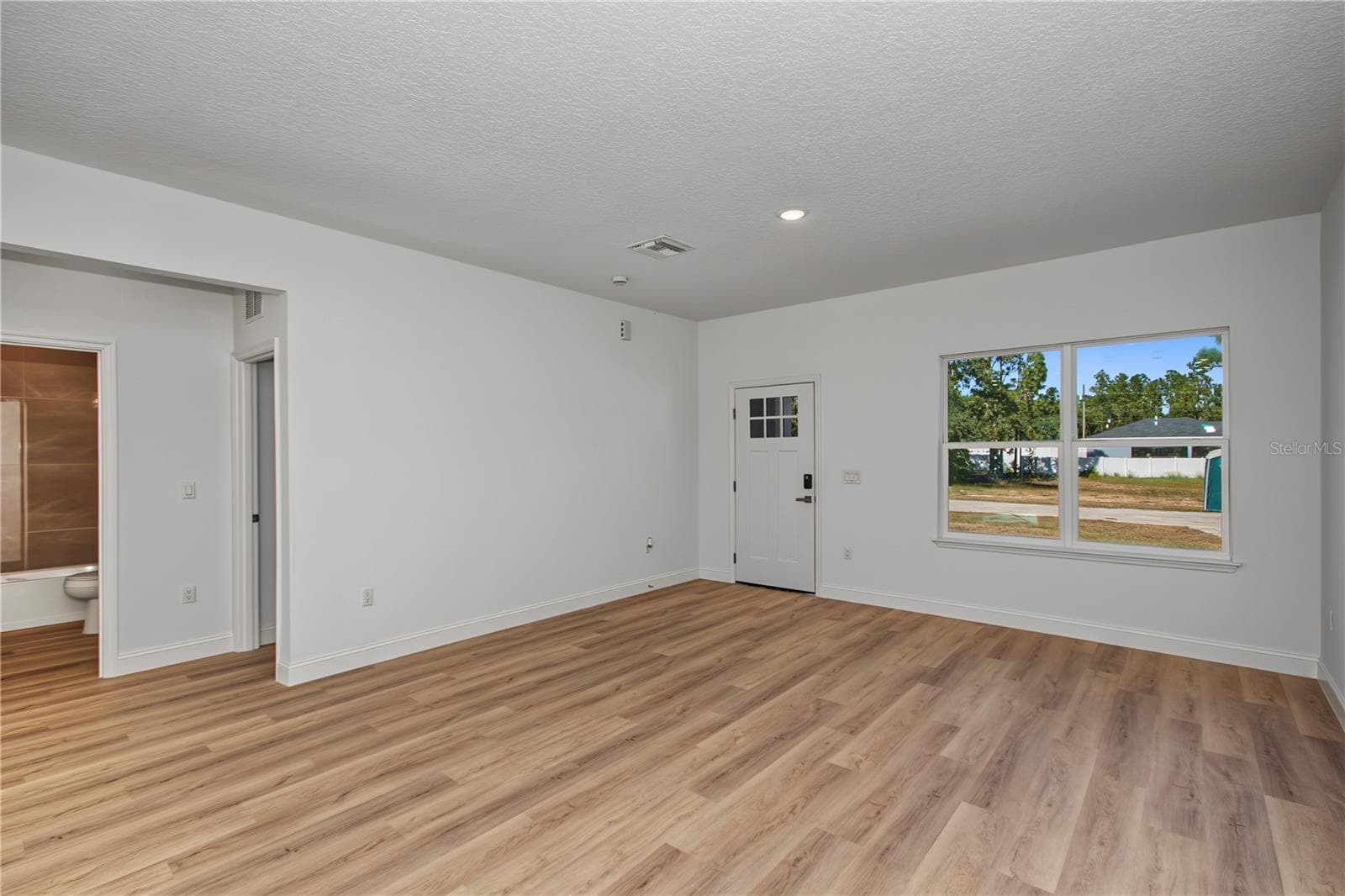 Single Family Residence at 9720 N CALLA LILY DR, CITRUS SPRINGS, photo 16 of 32