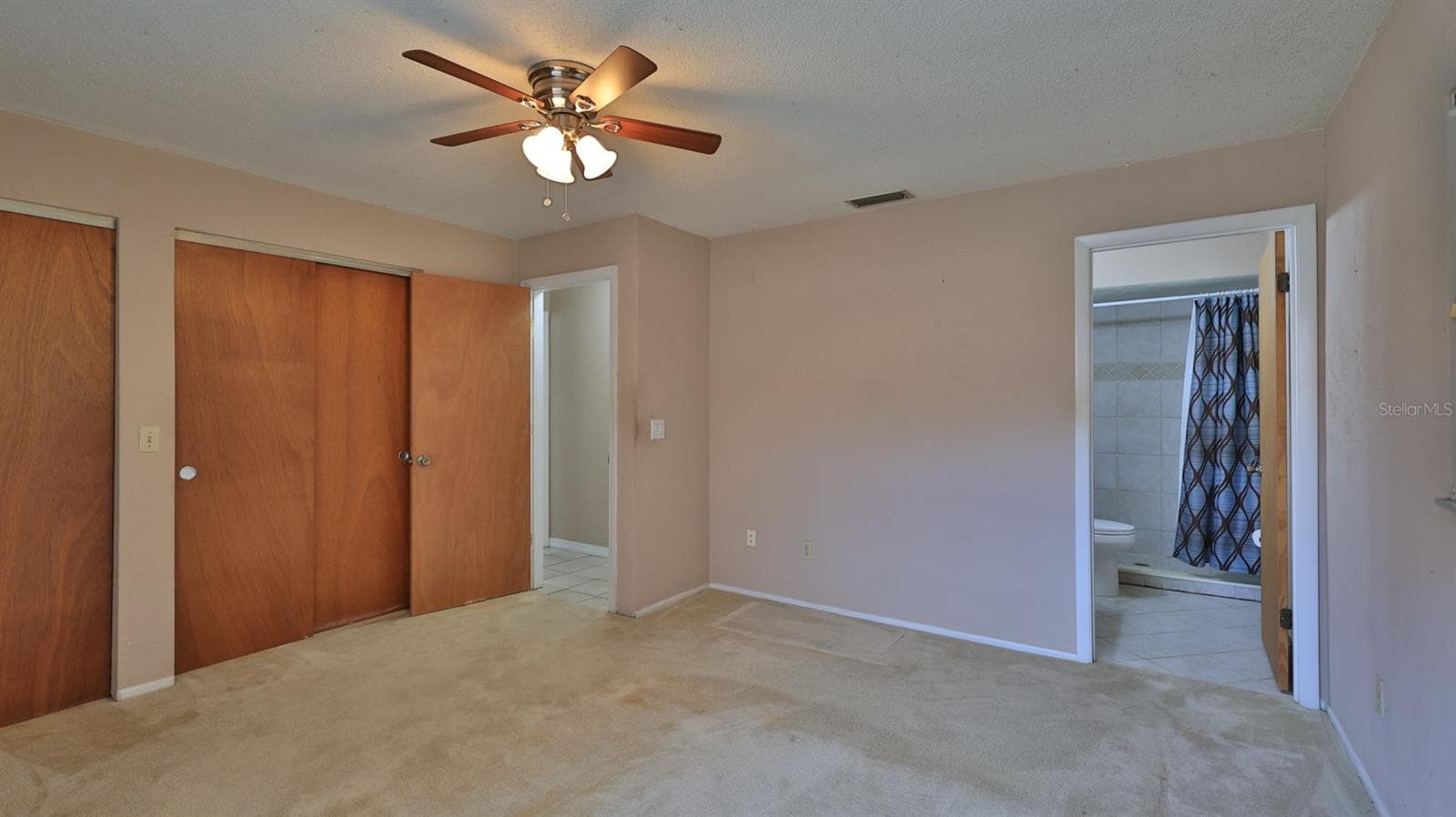 Single Family Residence at 2408 JUNIPER DR, EDGEWATER, photo 15 of 31