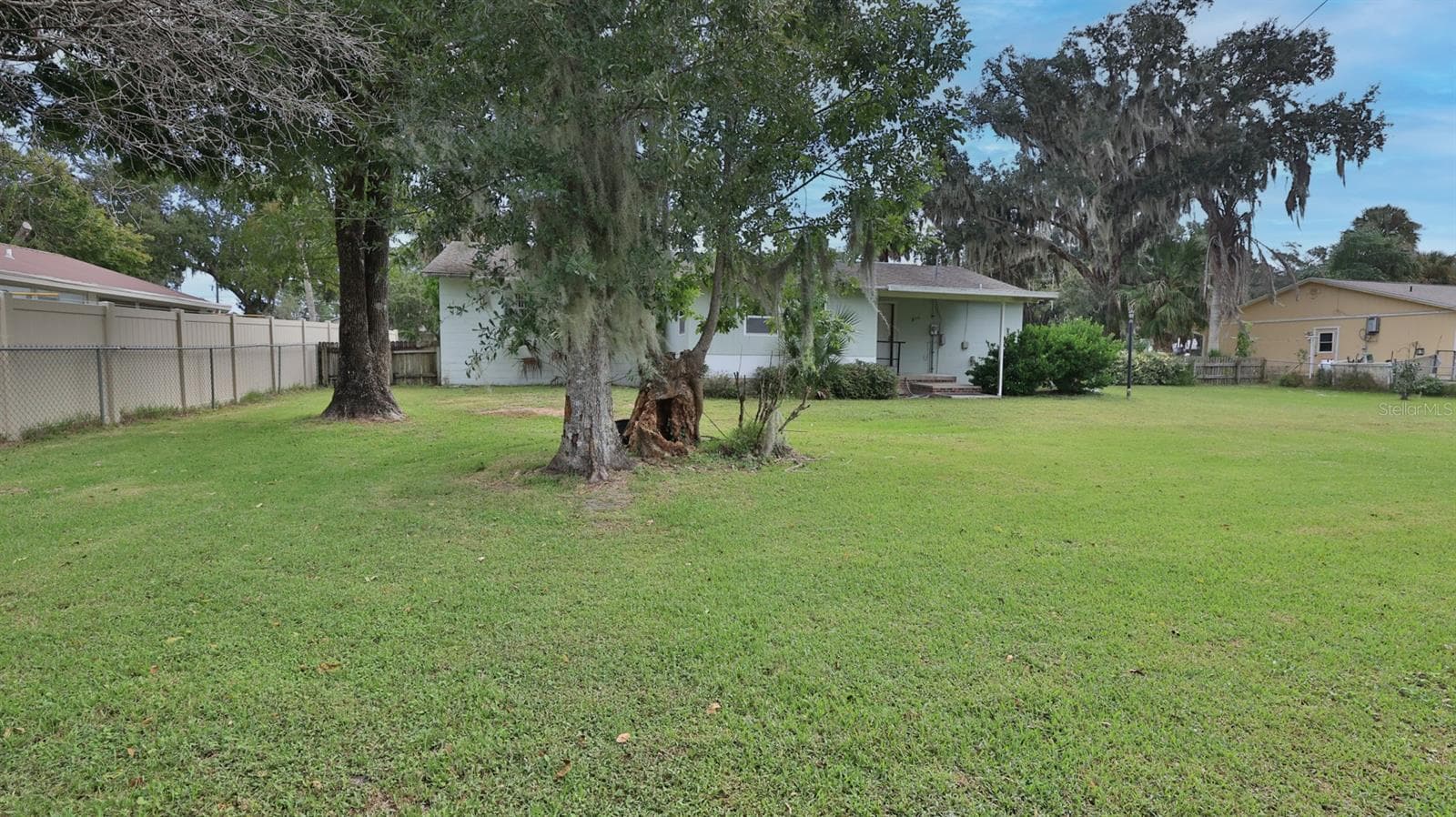 Single Family Residence at 2408 JUNIPER DR, EDGEWATER, photo 31 of 31