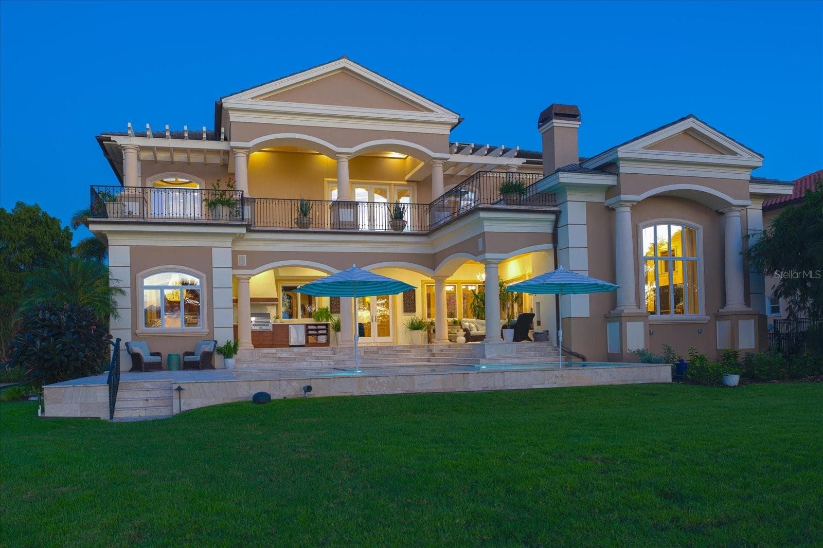 Extraordinary Resort-Style Outdoor Oasis - 2056 COVE TRCE, PALM HARBOR