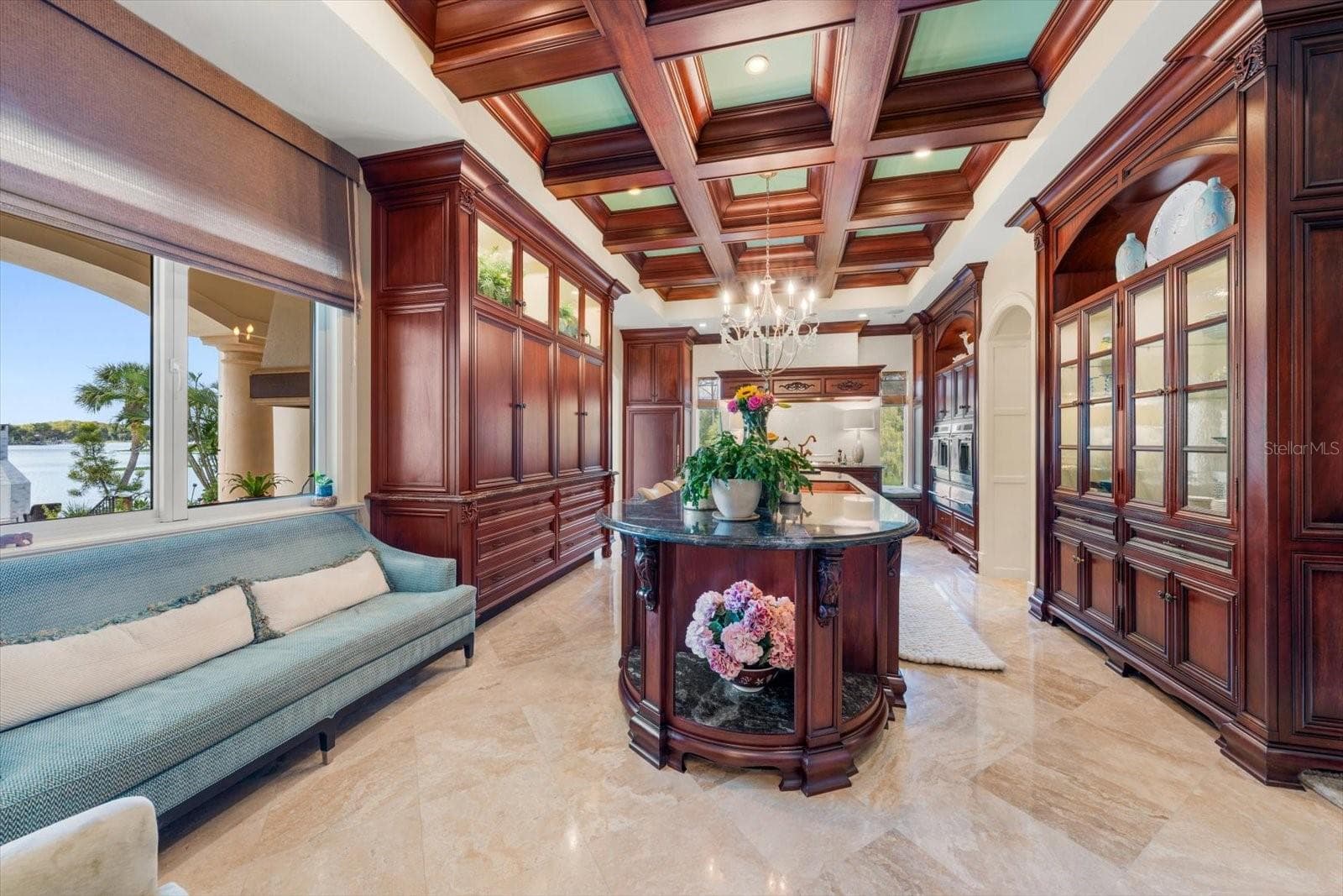 Welcome to the most Relaxing Kitchen! Perfect for all of your Family Gatherings & Entertaining Events! - 2056 COVE TRCE, PALM HARBOR