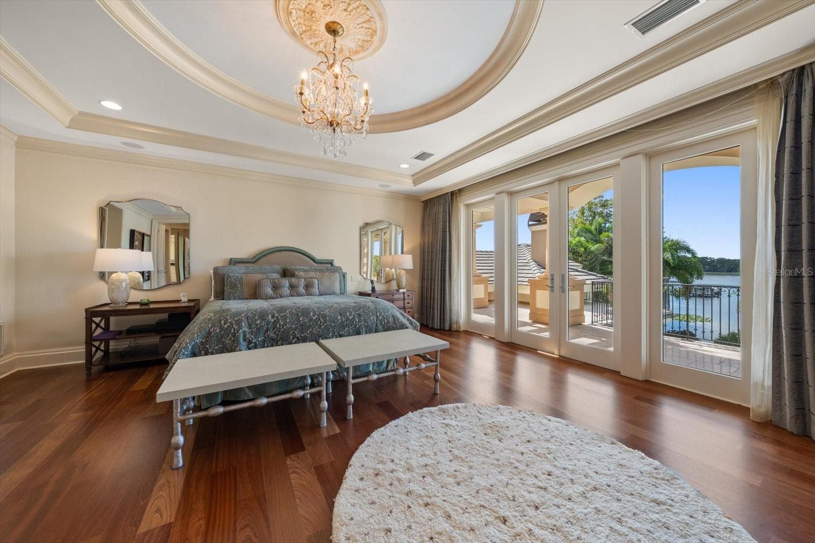 Private Lake Views from your Luxurious Primary Retreat - 2056 COVE TRCE, PALM HARBOR