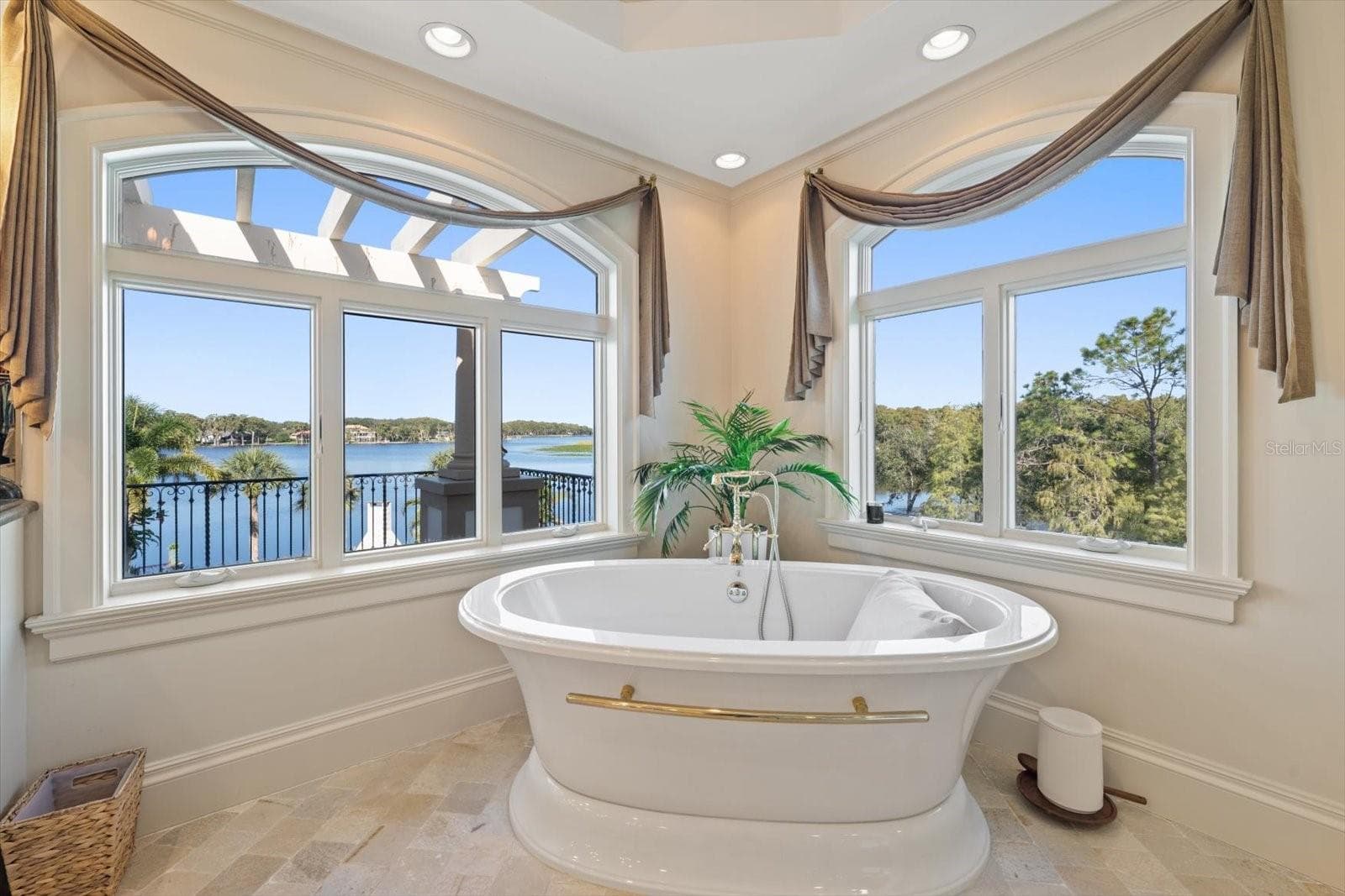 Soaking Tub with two sides of Water Views! - 2056 COVE TRCE, PALM HARBOR