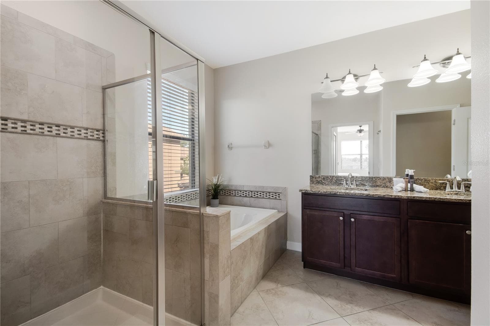 Condominium at 8944 AZALEA SANDS LN #APT, DAVENPORT, photo 17 of 36